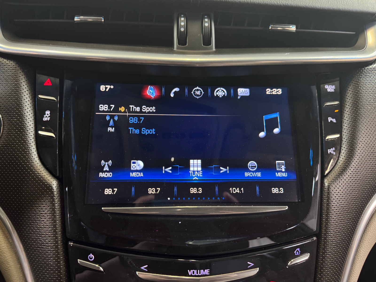 Thumbnail: 2017 Cadillac XTS - 3