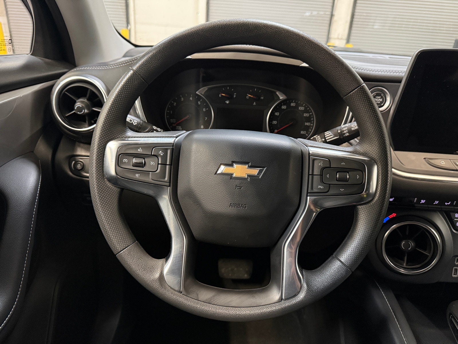 Thumbnail: 2025 Chevrolet Blazer - 5