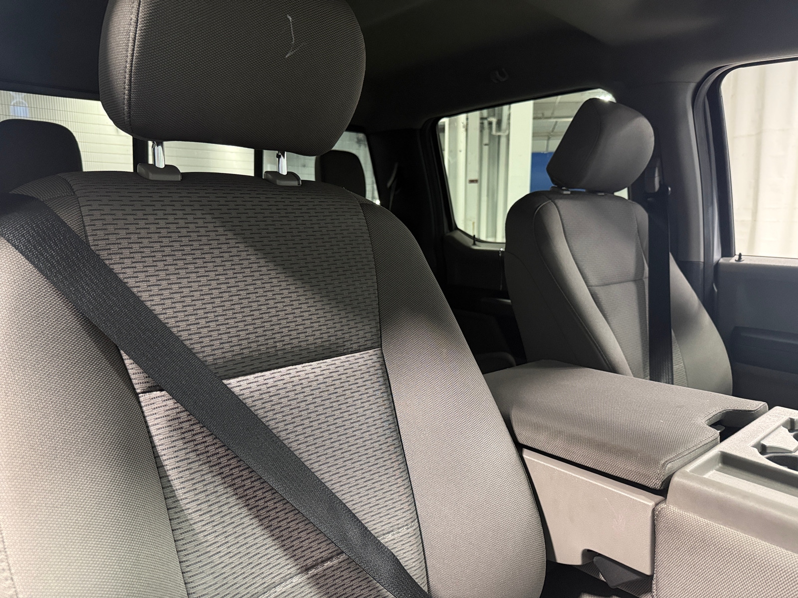 Thumbnail: 2020 Ford Econoline - 2