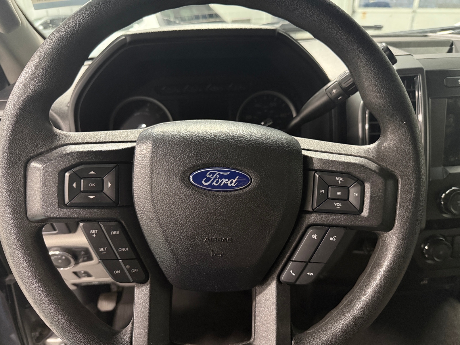 Thumbnail: 2020 Ford Econoline - 5