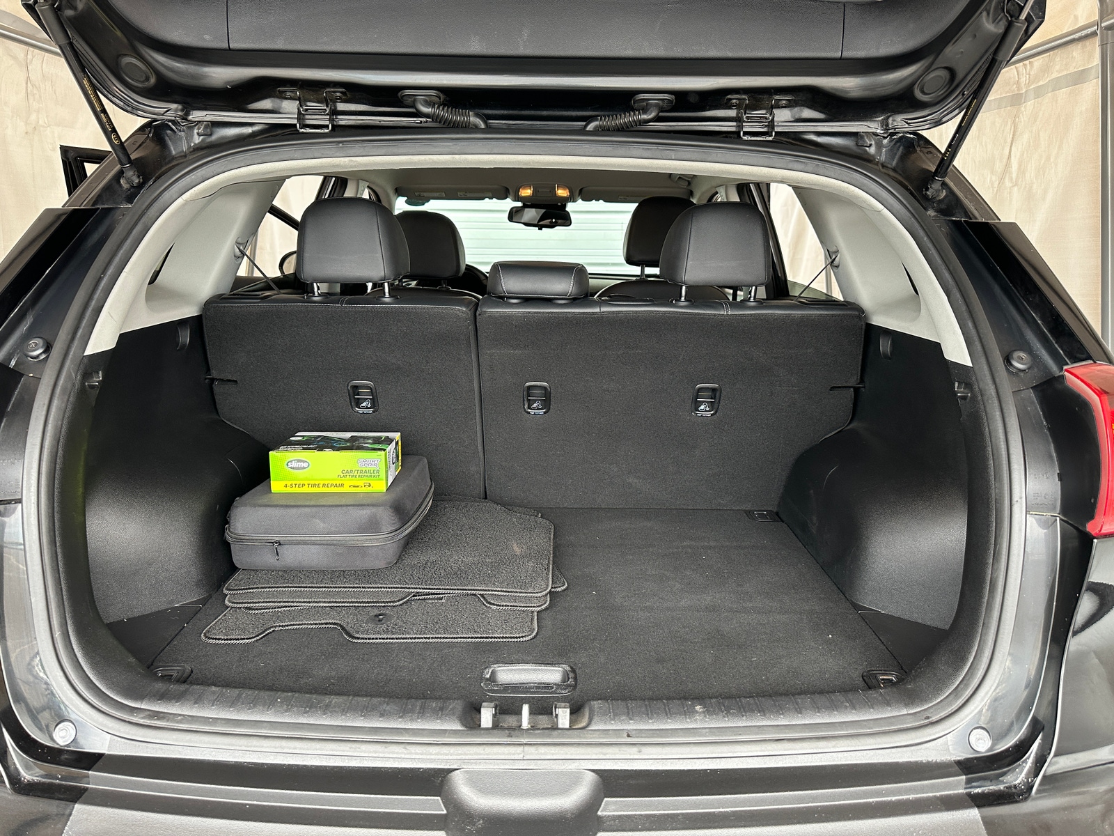 Thumbnail: 2019 Kia Niro - 7