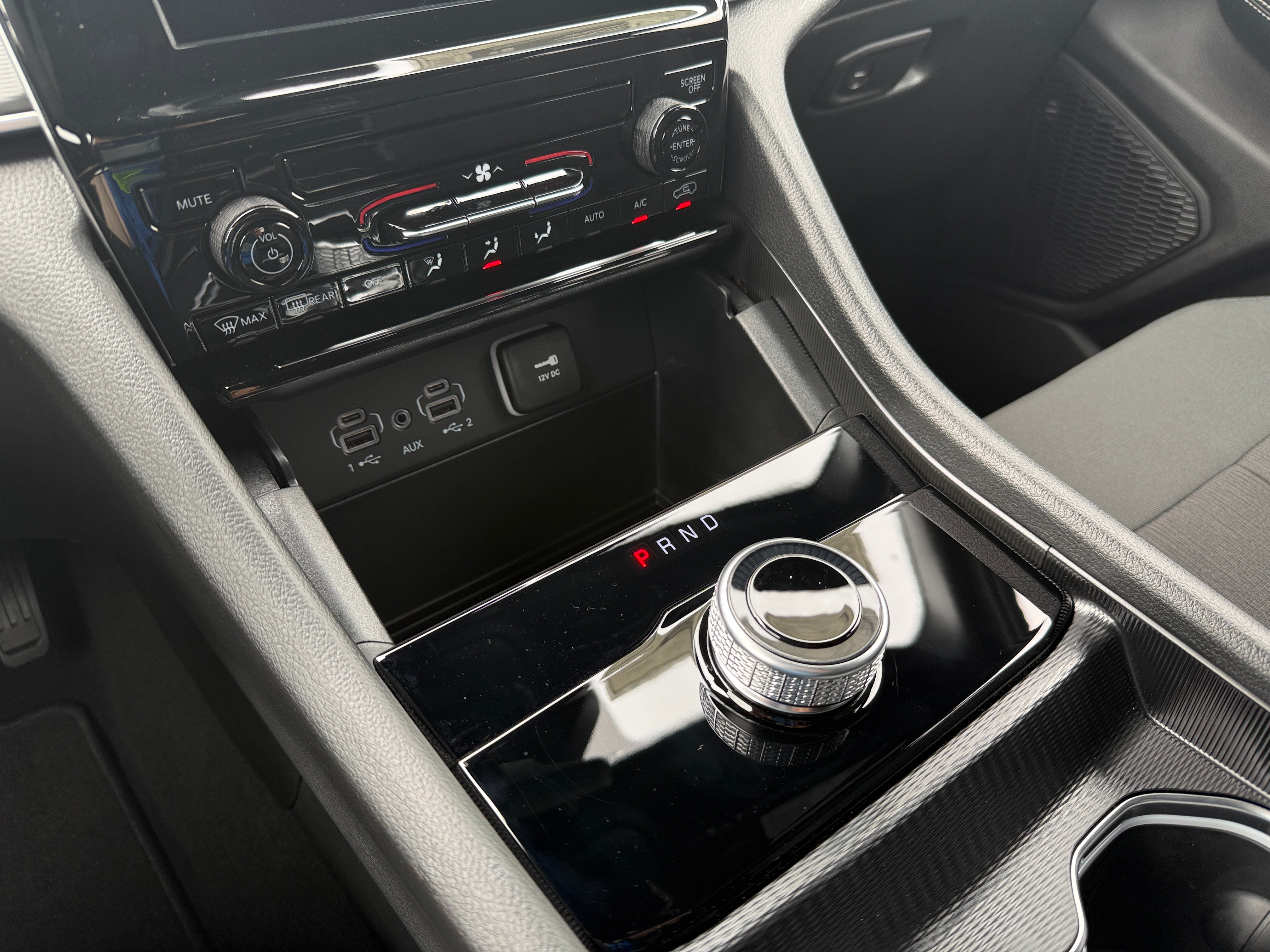 2026 Jeep Grand Cherokee Laredo - Photo 9