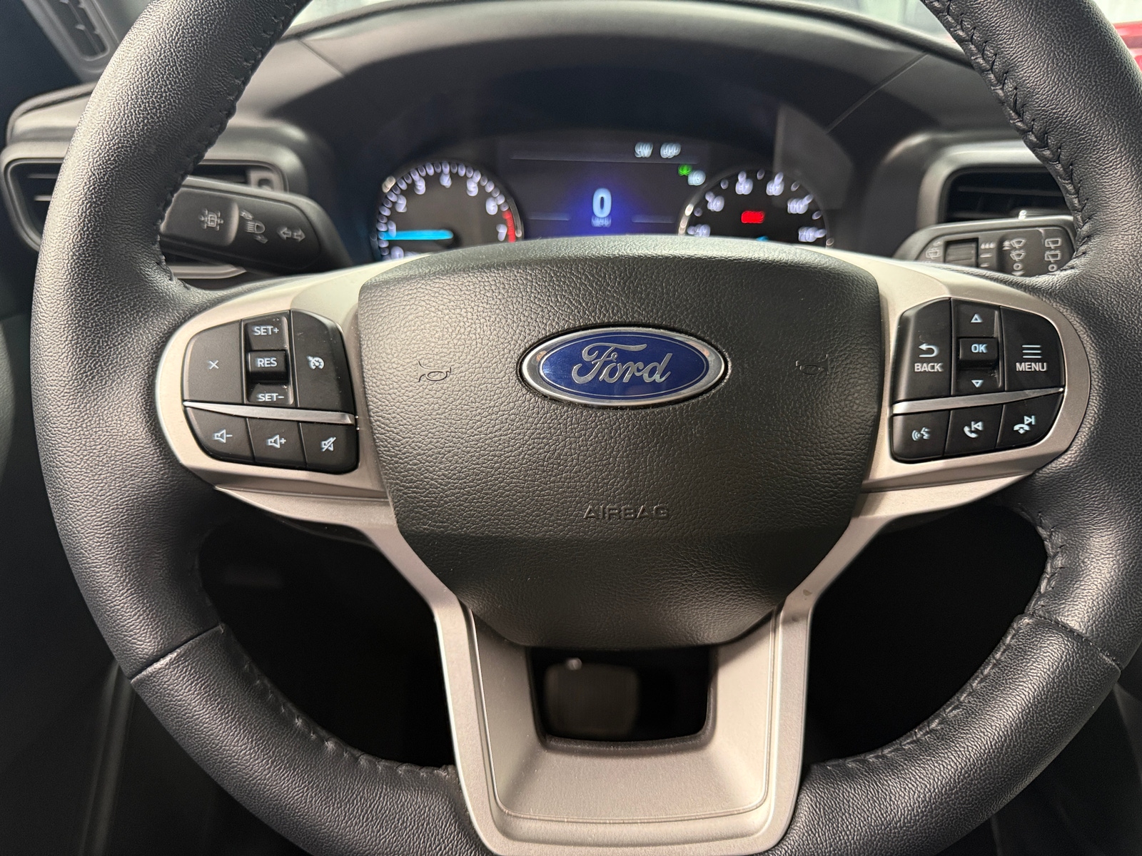 Thumbnail: 2023 Ford Explorer - 5