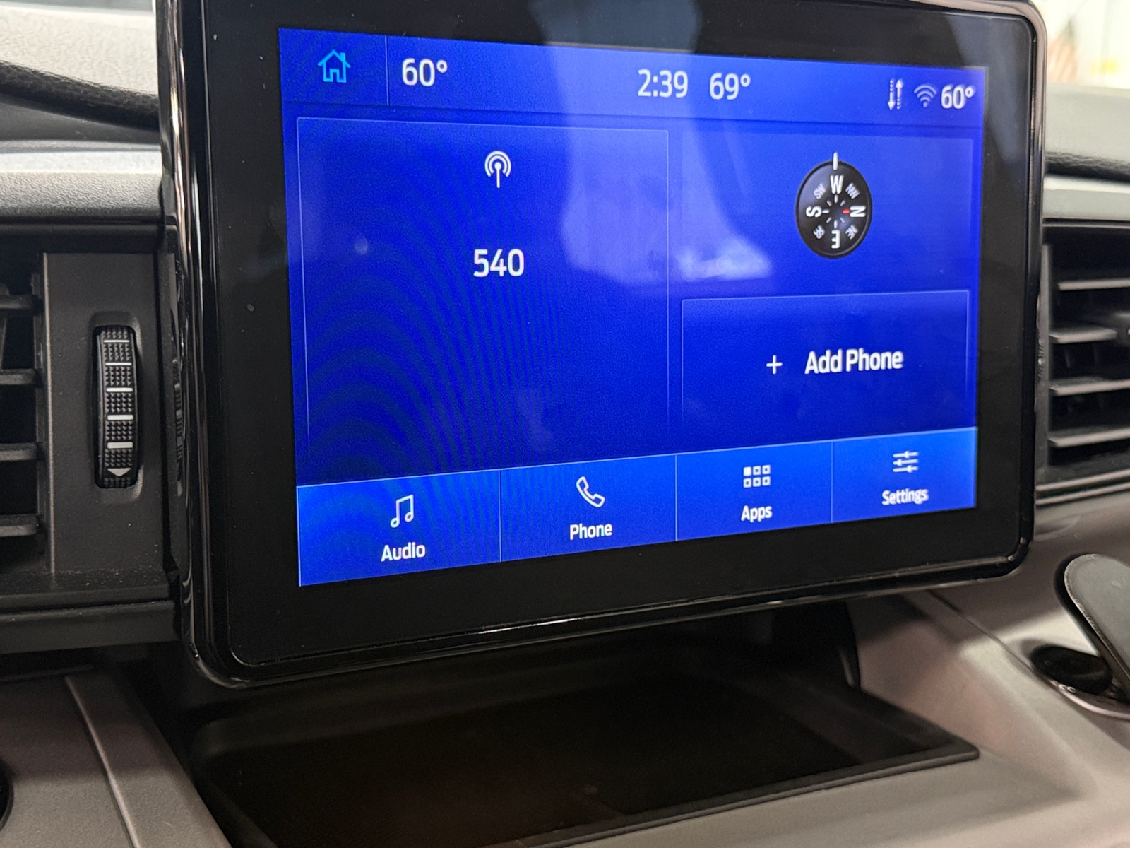 Thumbnail: 2023 Ford Explorer - 4