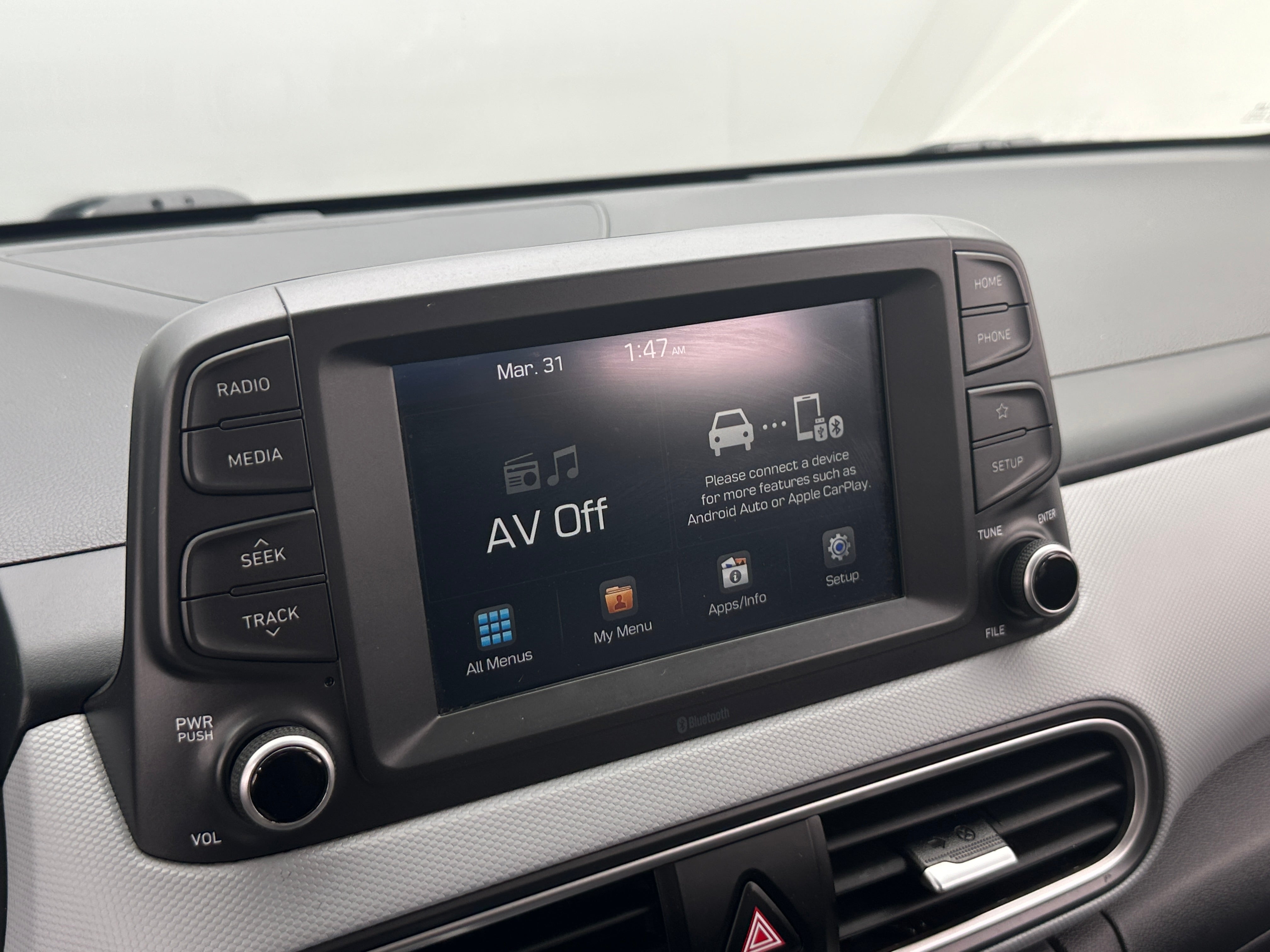 Used 2020 Hyundai Kona SE with VIN KM8K12AA4LU466726 for sale in Pewaukee, WI