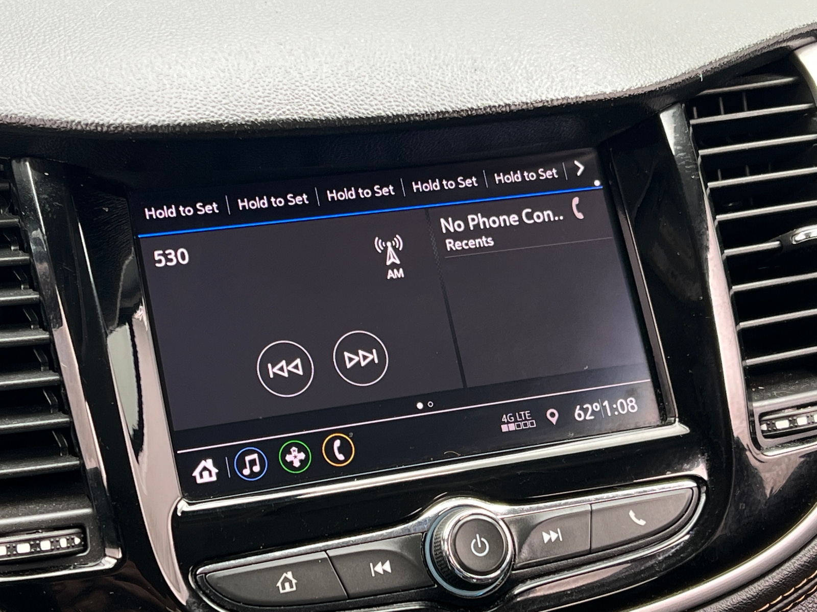 Thumbnail: 2021 Chevrolet Trax - 3