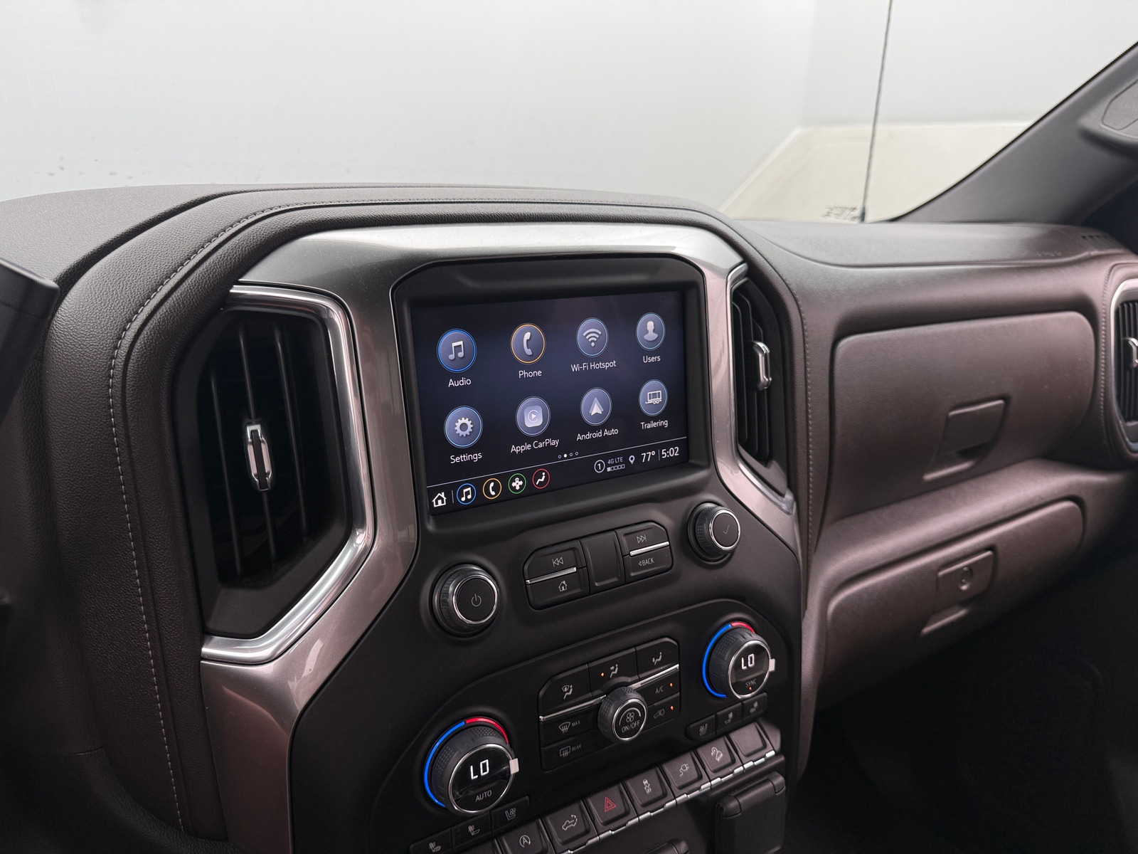 Thumbnail: 2022 Chevrolet Silverado 1500 - 3