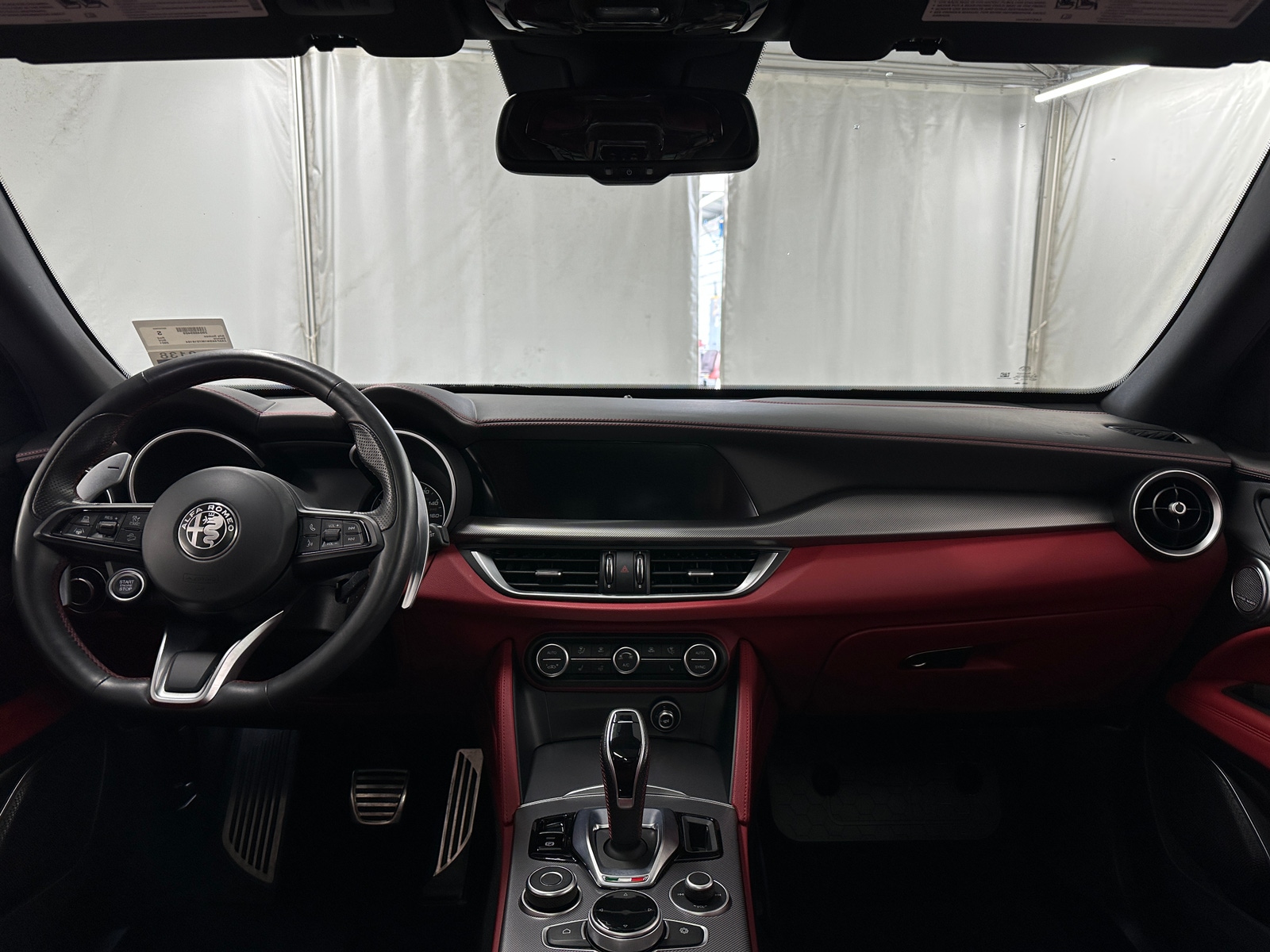 Thumbnail: 2021 Alfa Romeo Stelvio - 2