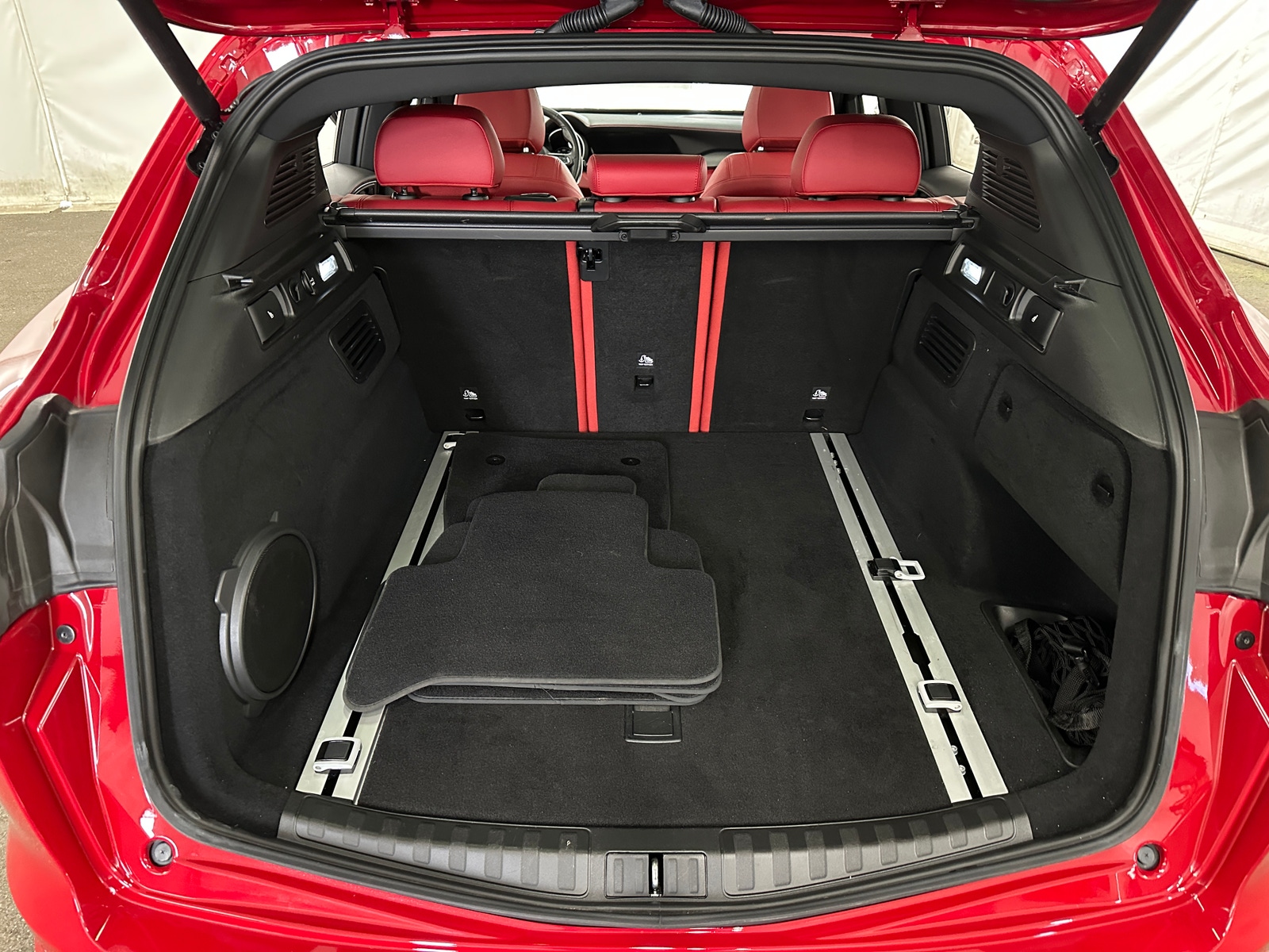 Thumbnail: 2021 Alfa Romeo Stelvio - 6