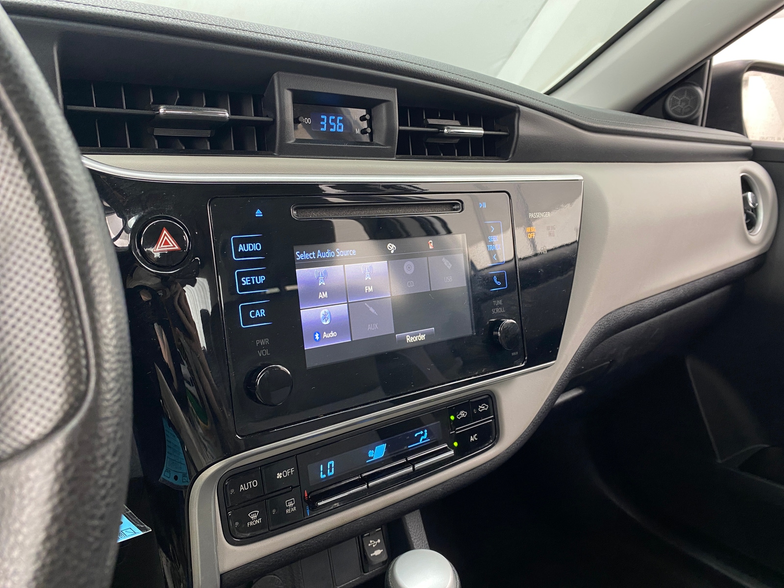 Thumbnail: 2017 Toyota Corolla - 4