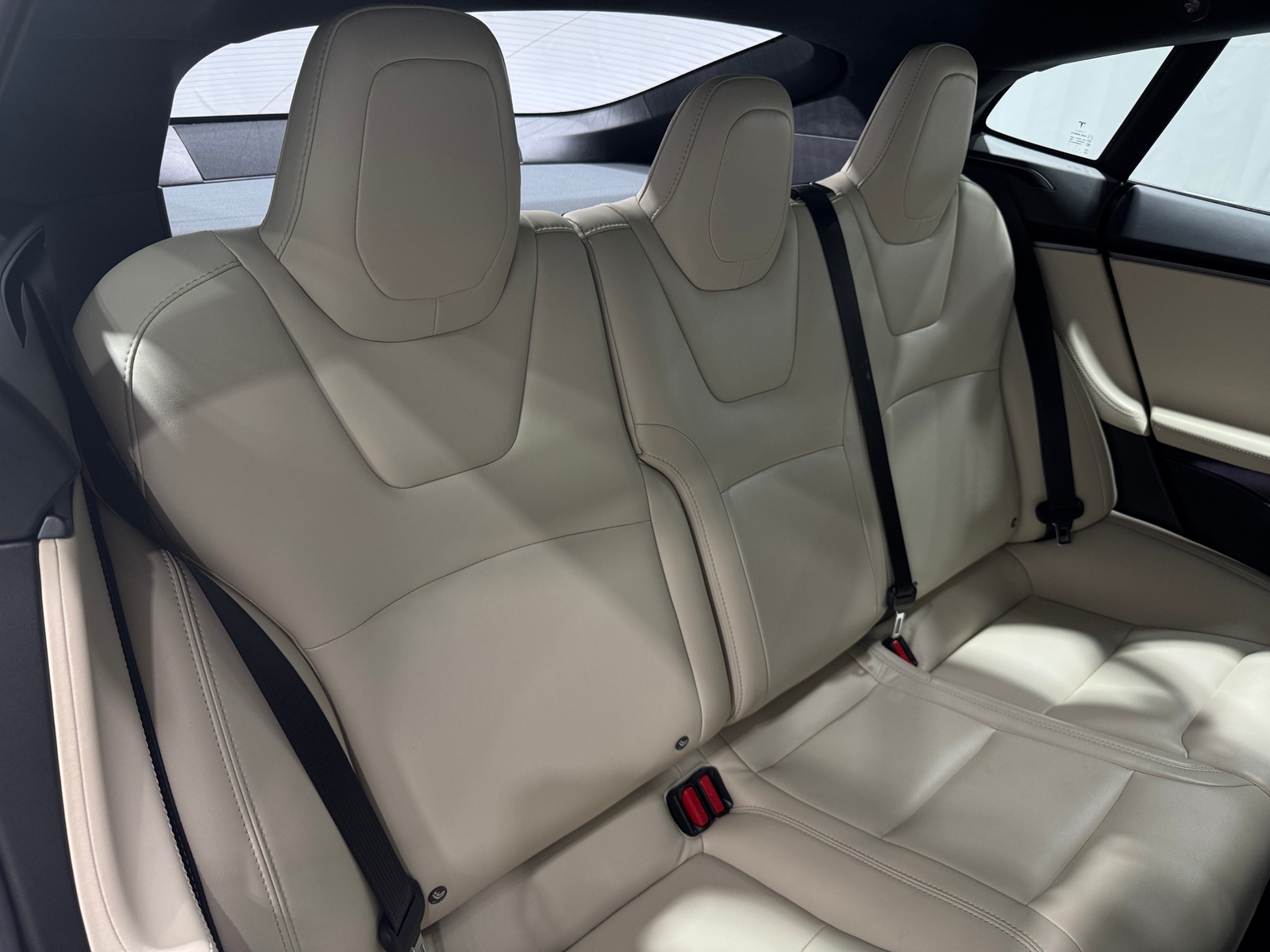 Thumbnail: 2020 Tesla Model S - 5