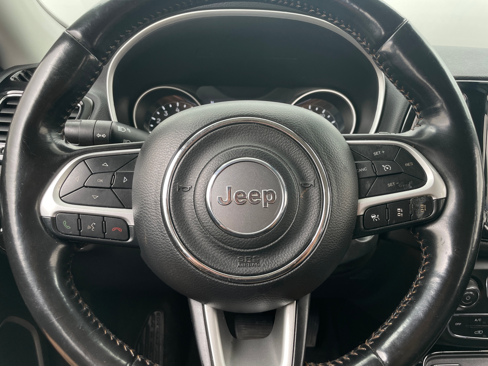 Thumbnail: 2021 Jeep Compass - 4