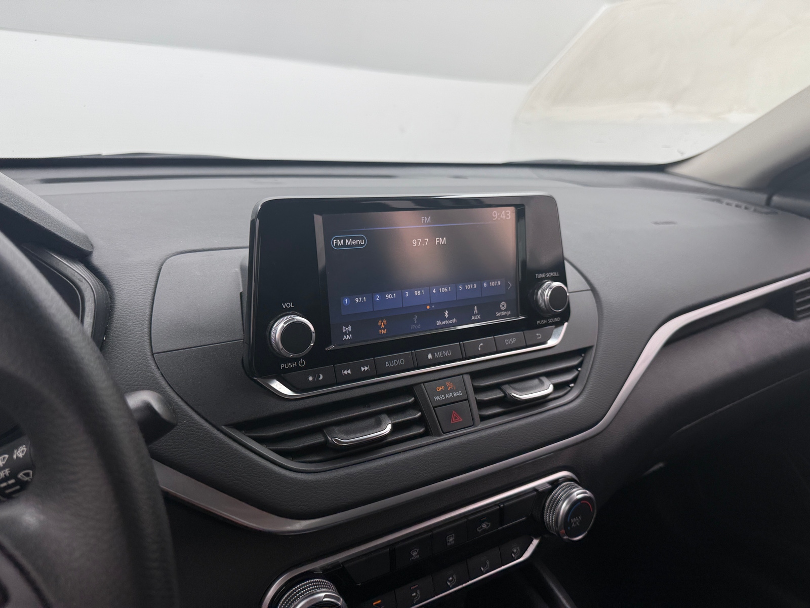 Thumbnail: 2022 Nissan Altima - 4