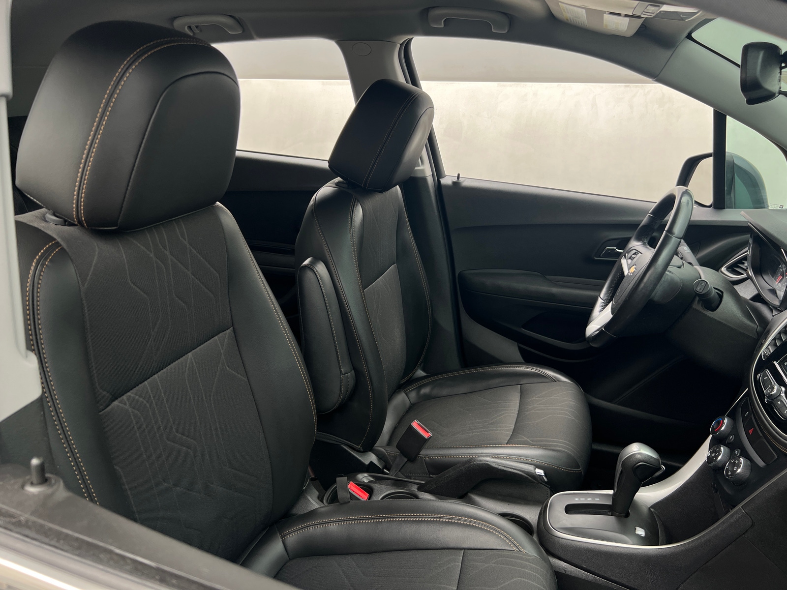 Thumbnail: 2018 Chevrolet Trax - 2