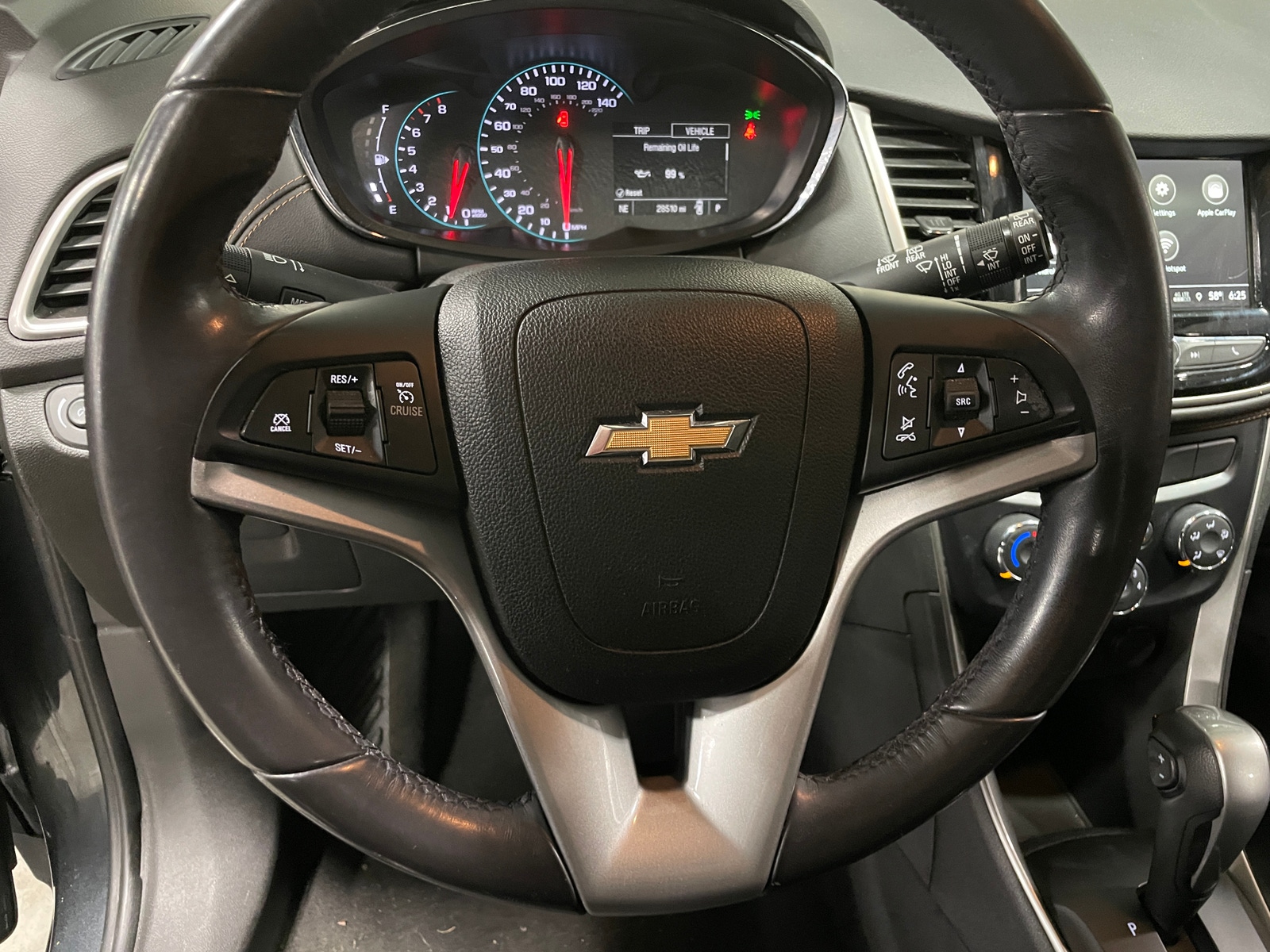 Thumbnail: 2018 Chevrolet Trax - 5