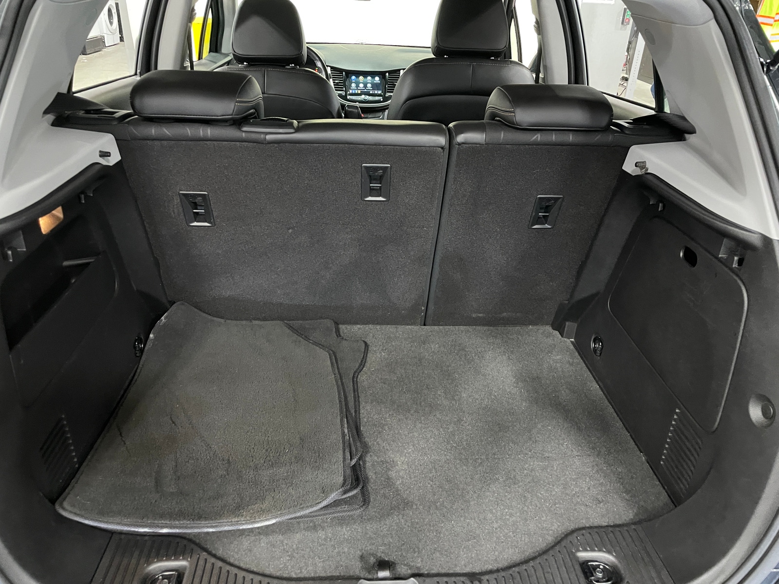 Thumbnail: 2018 Chevrolet Trax - 7