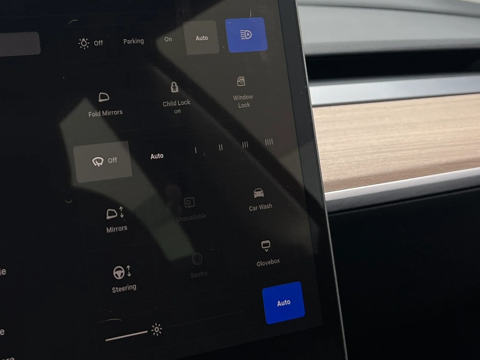 Thumbnail: 2023 Tesla Model 3 - 3