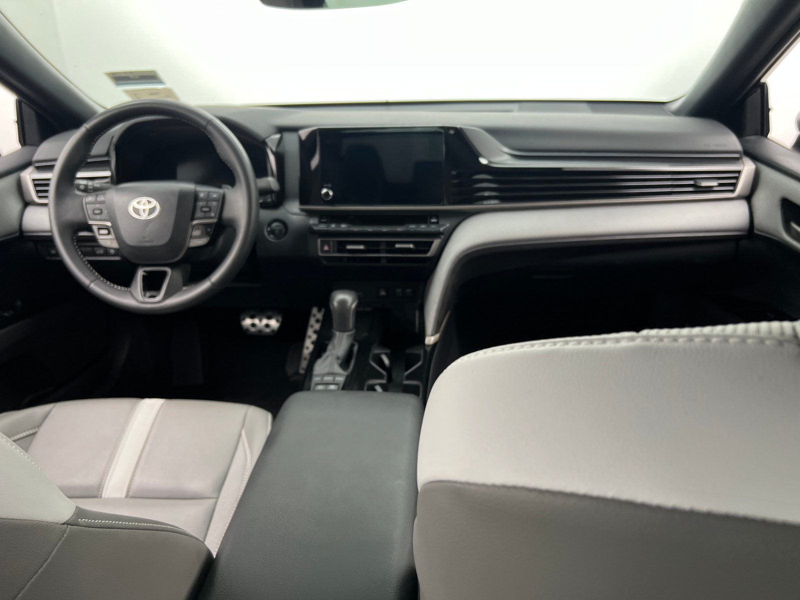 Thumbnail: 2025 Toyota Camry - 3