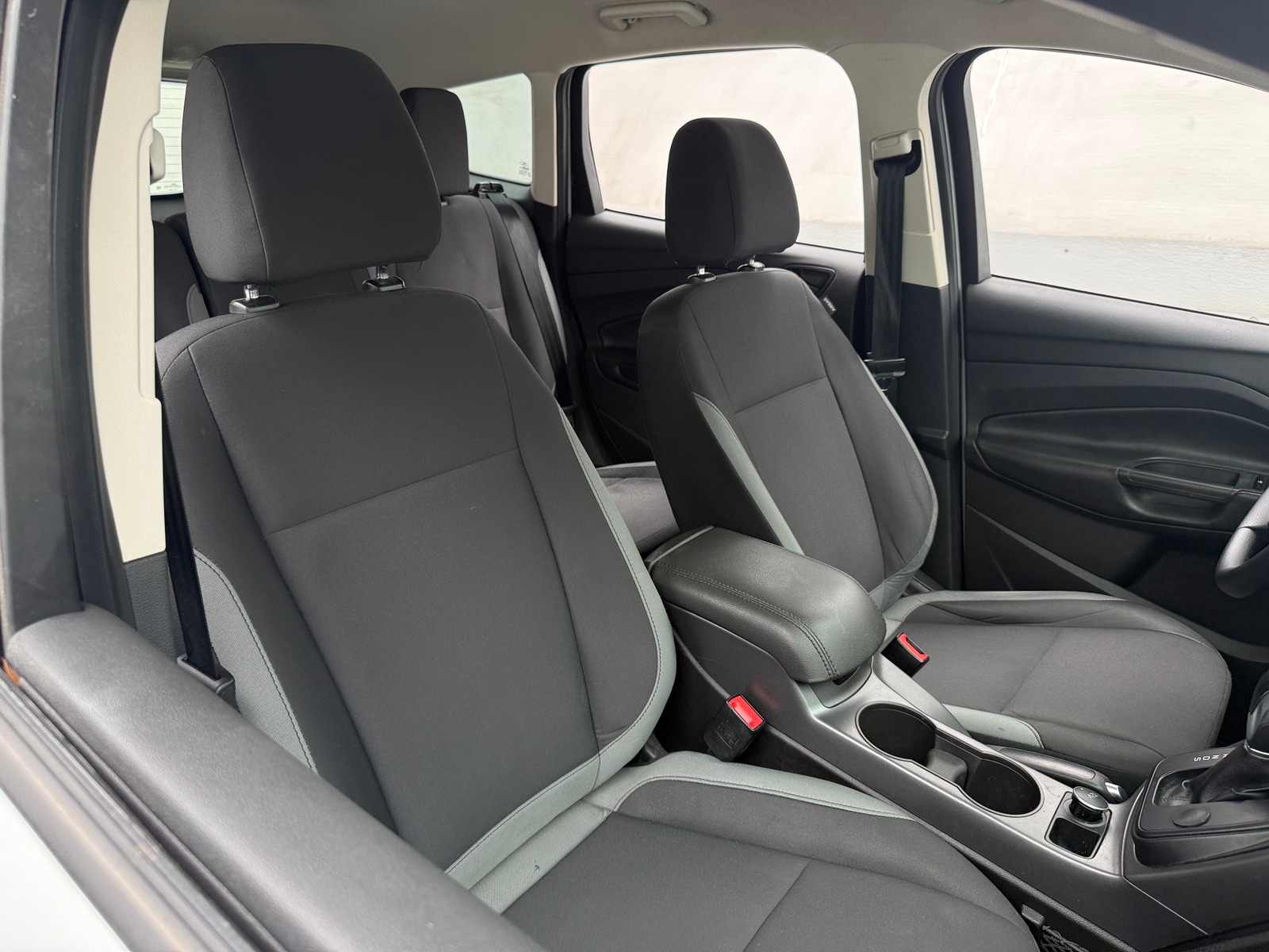 Thumbnail: 2016 Ford Escape - 2