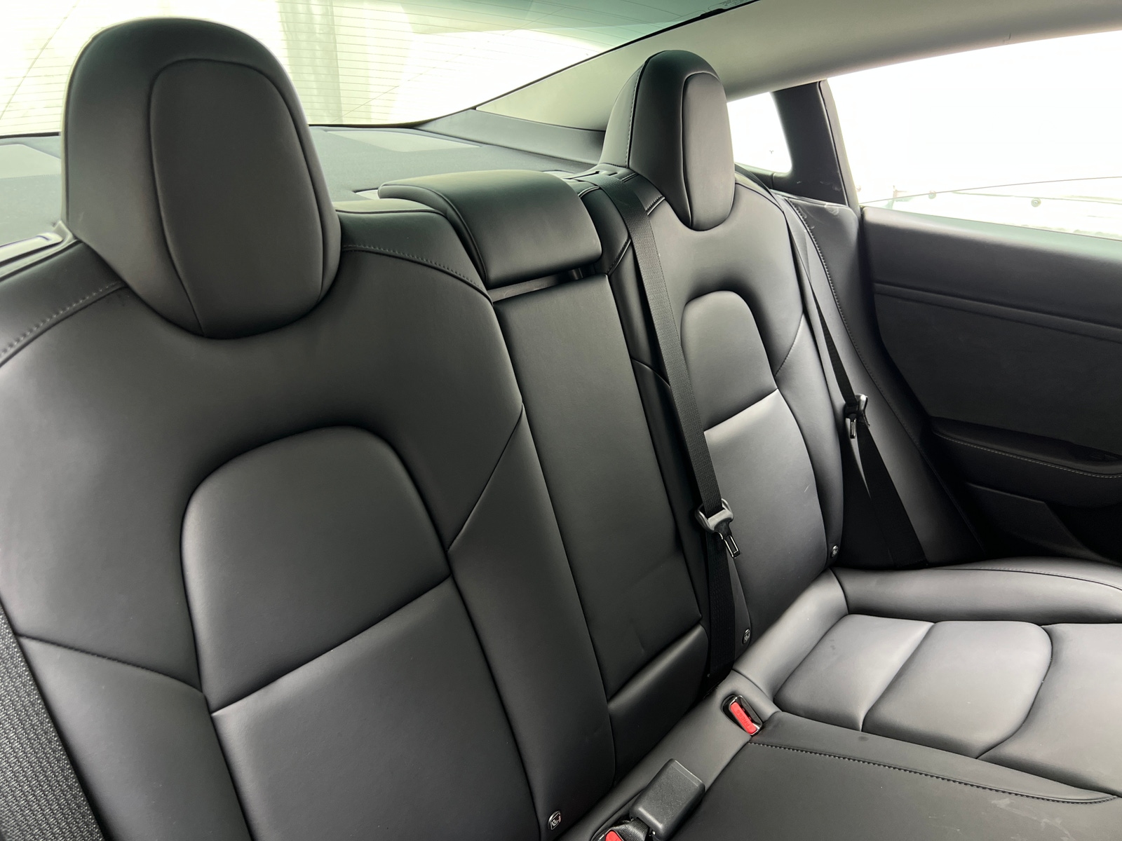 Thumbnail: 2022 Tesla Model 3 - 4