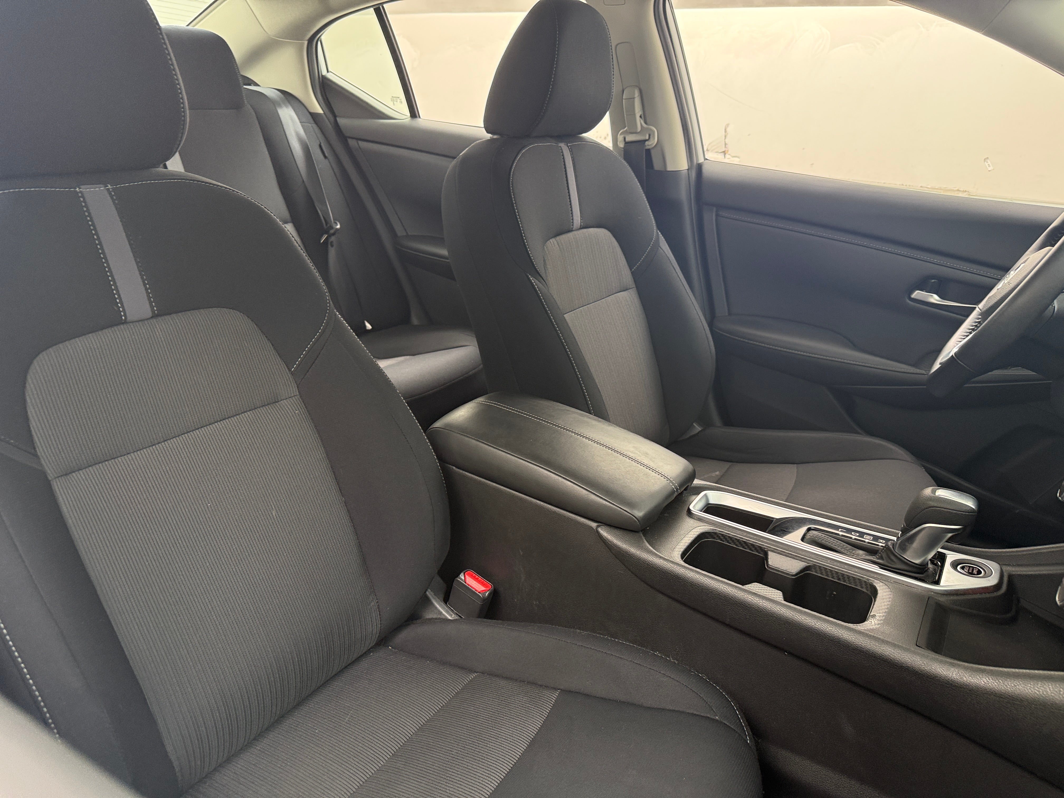 2022 Nissan Sentra - Image 1