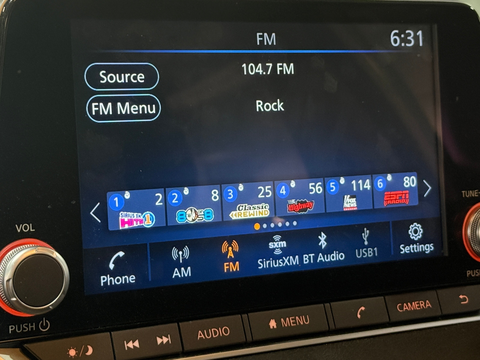 Thumbnail: 2022 Nissan Sentra - 4