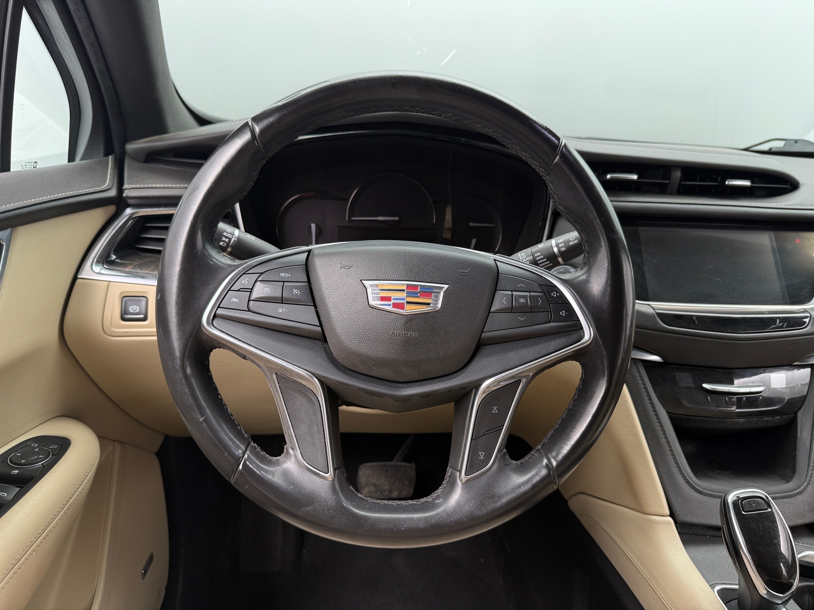 Thumbnail: 2018 Cadillac XT5 - 4