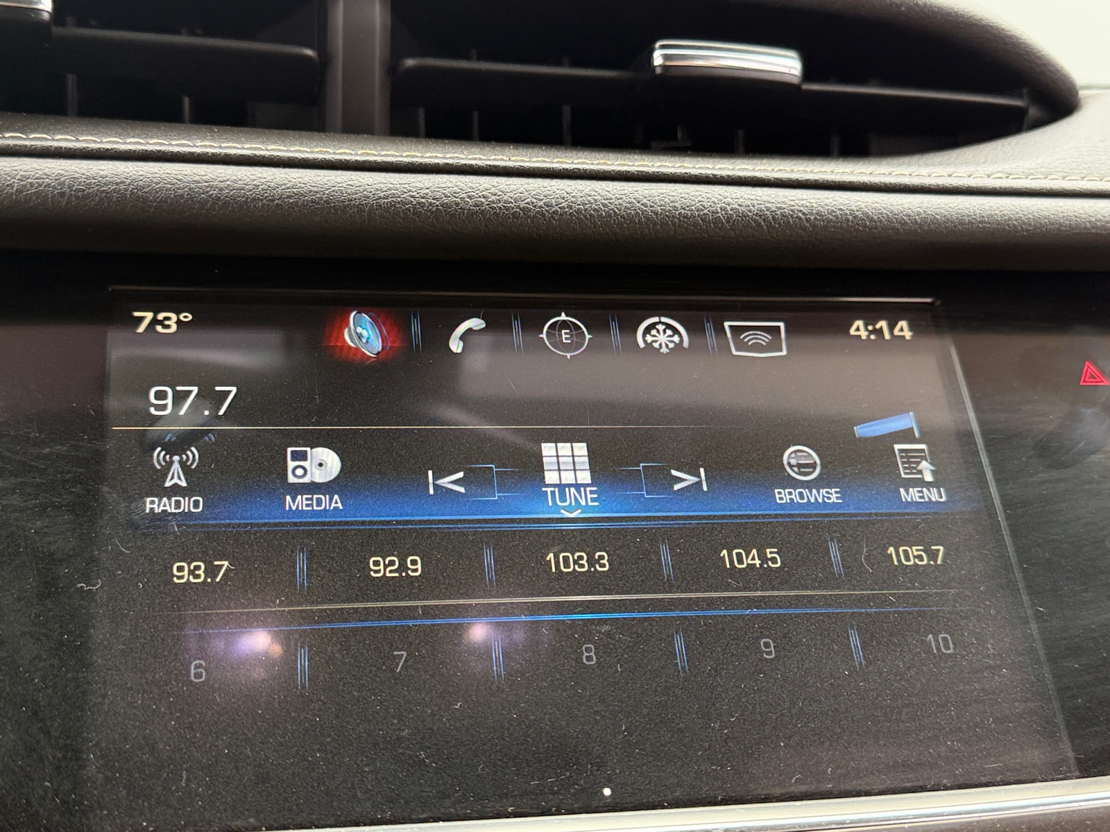 Thumbnail: 2018 Cadillac XT5 - 3