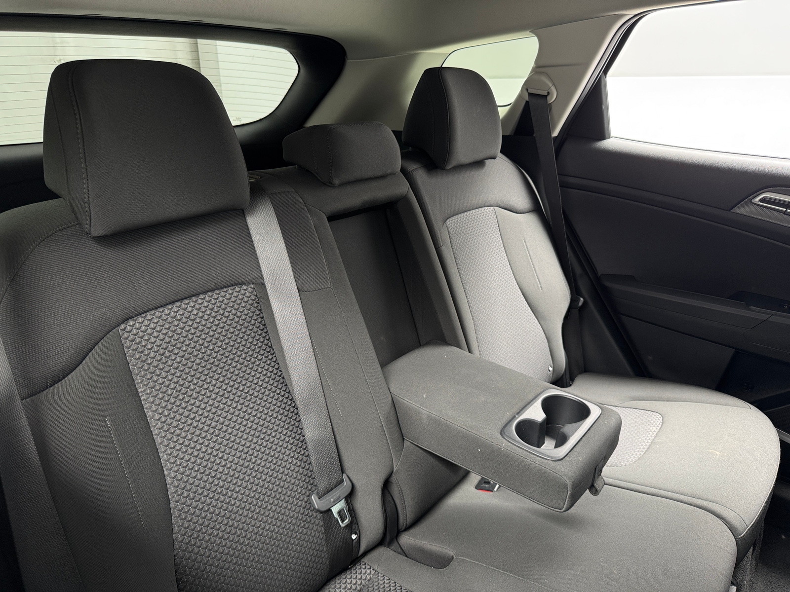 Thumbnail: 2025 Kia Sportage - 6