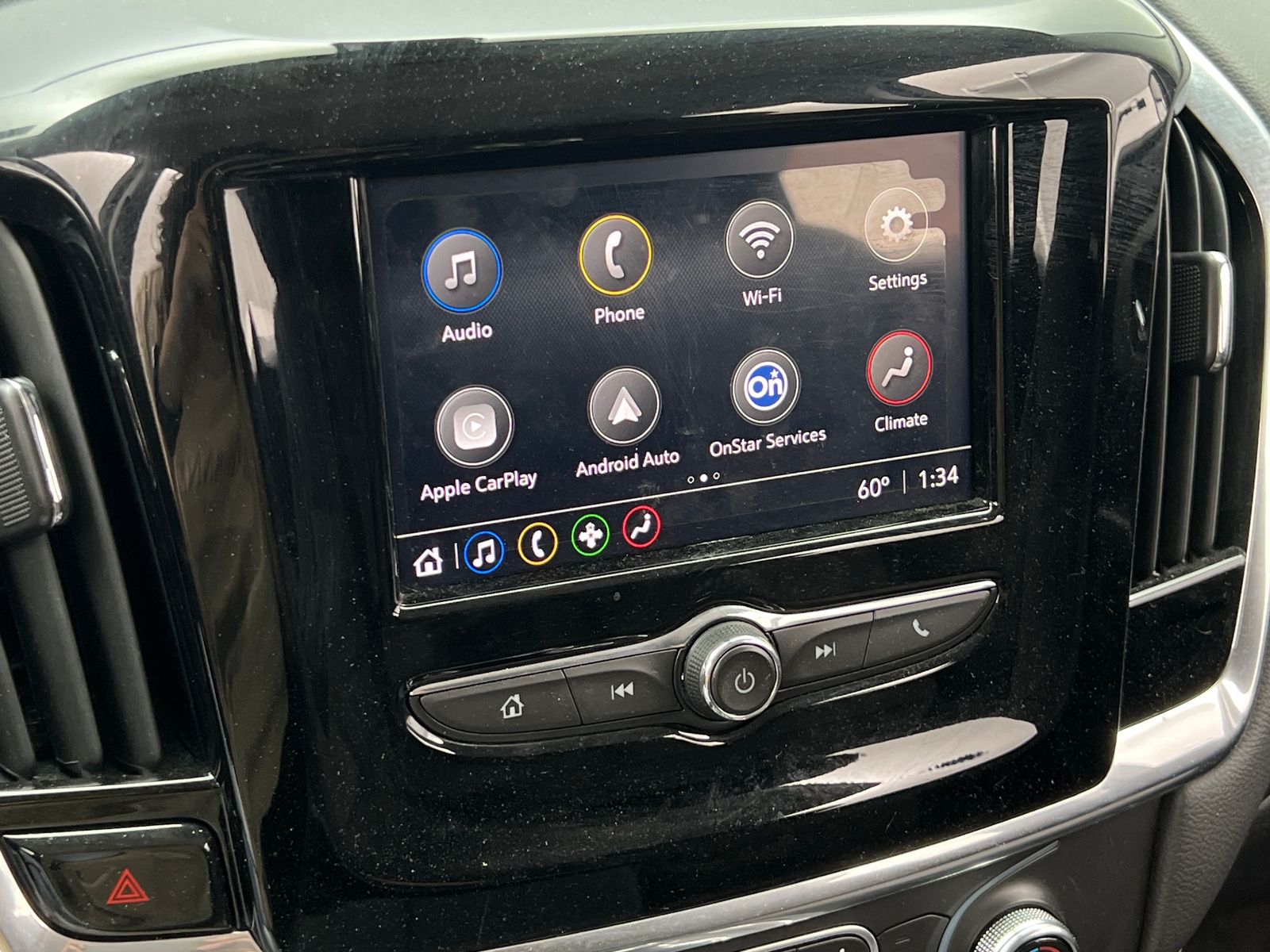 Thumbnail: 2020 Chevrolet Traverse - 4