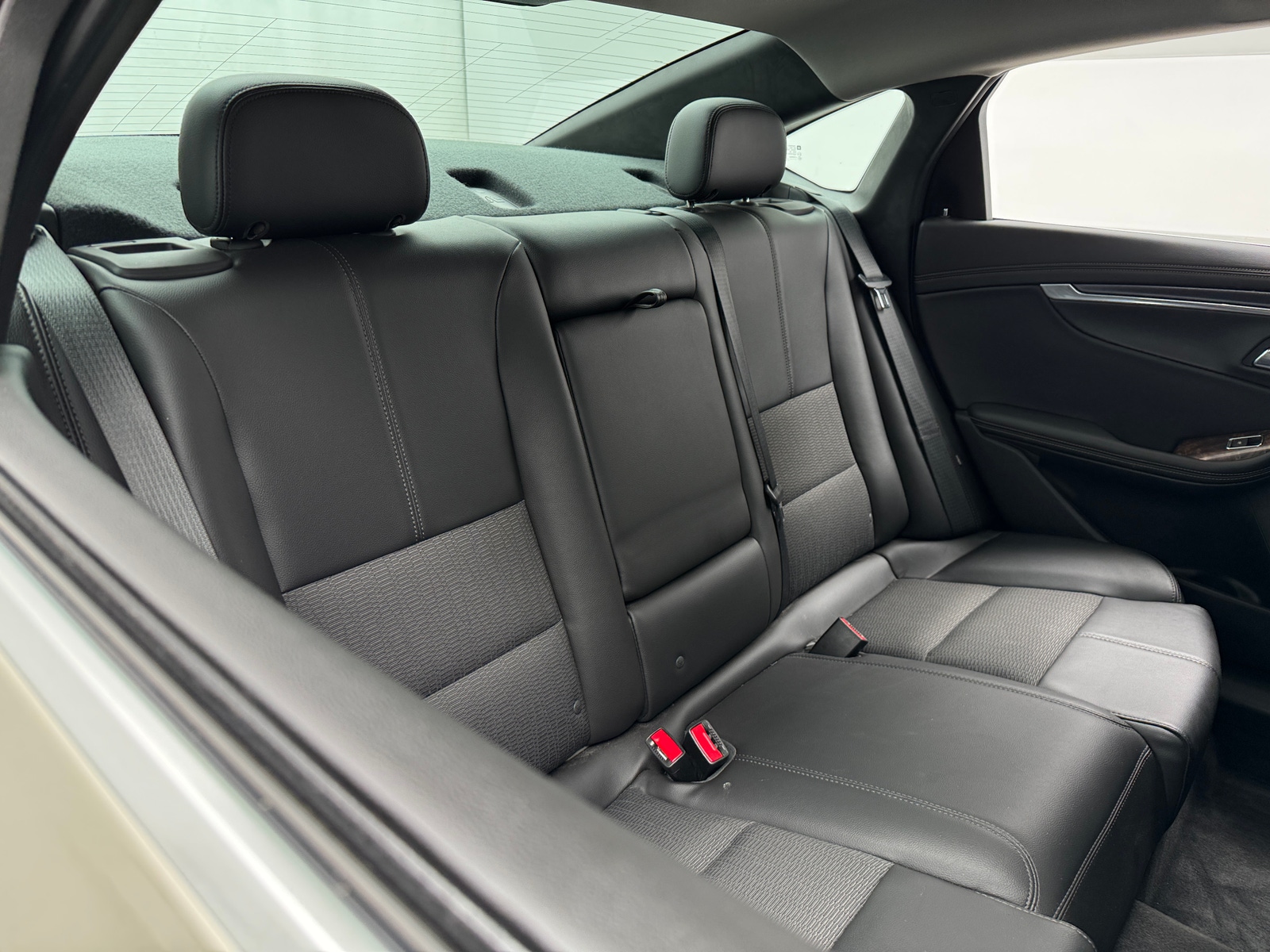 Thumbnail: 2015 Chevrolet Impala - 5