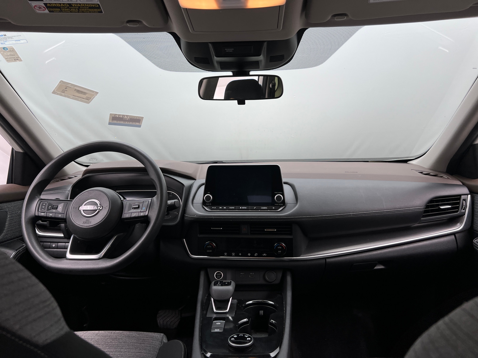 Thumbnail: 2023 Nissan Rogue - 3