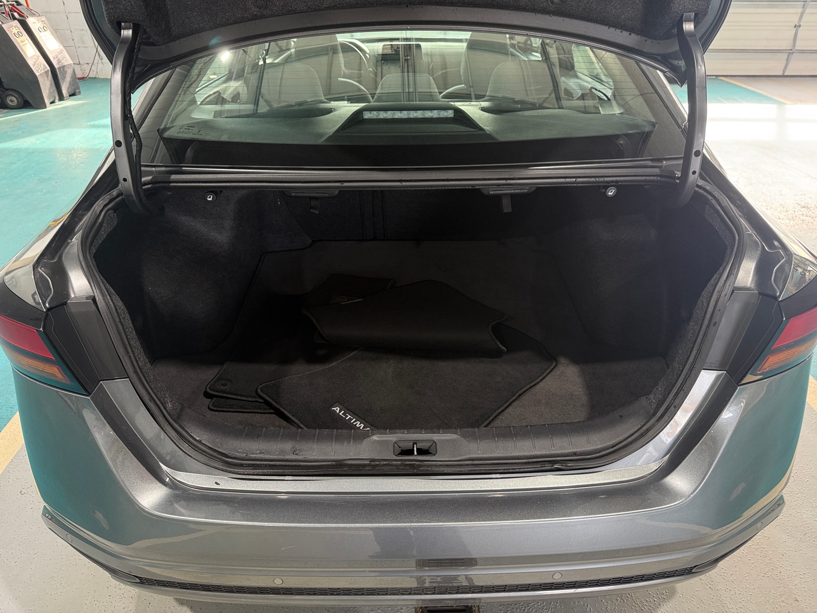 Thumbnail: 2025 Nissan Altima - 7