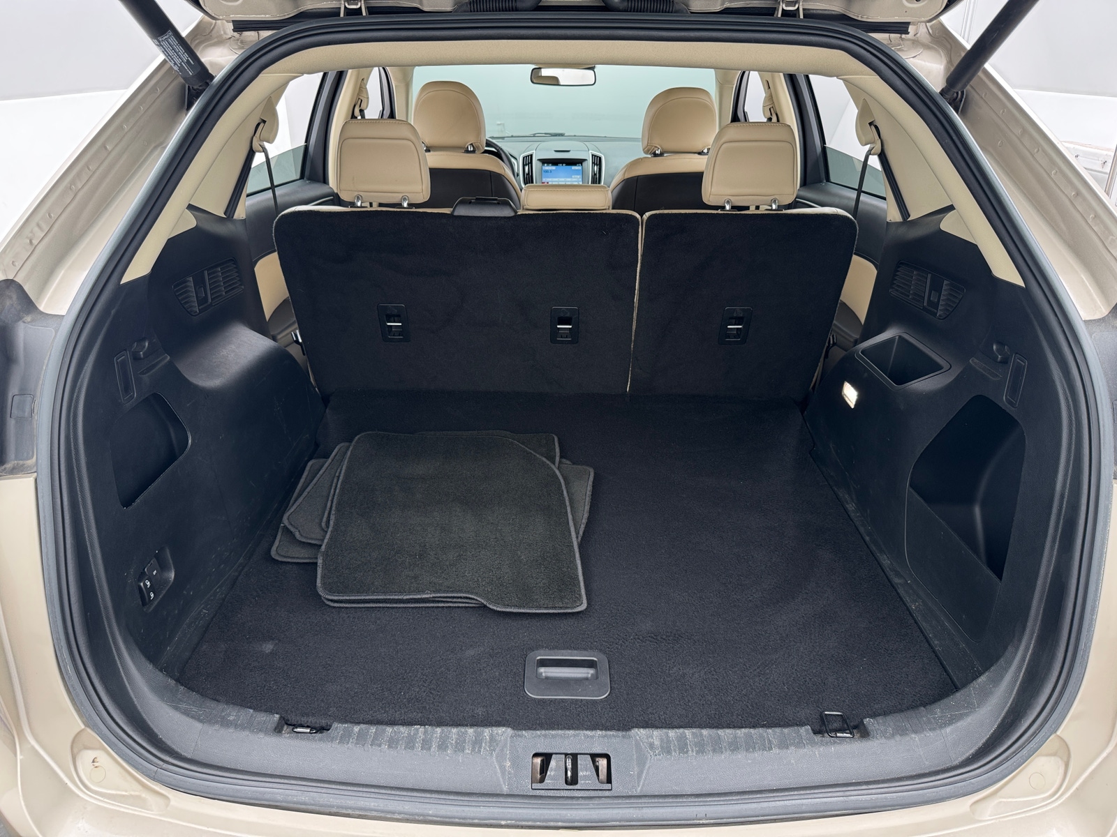 Thumbnail: 2018 Ford Edge - 6