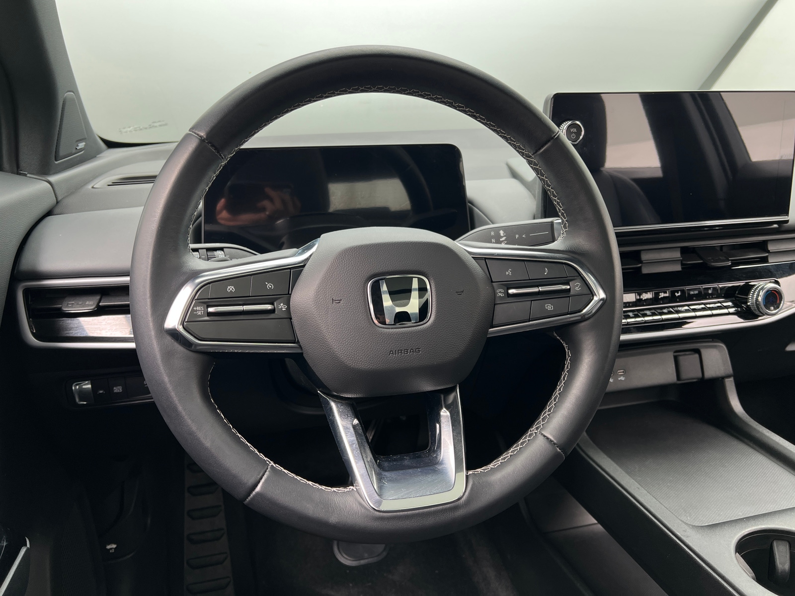 Thumbnail: 2024 Honda Prologue - 4