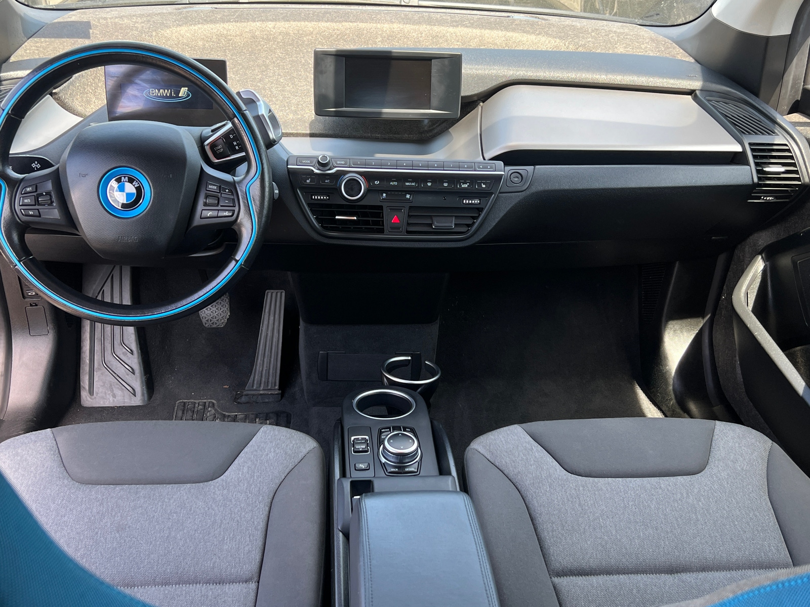 Thumbnail: 2018 BMW i3 - 3