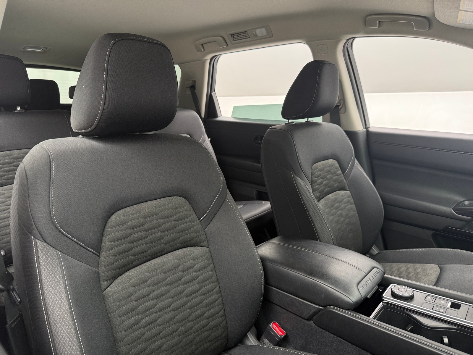 Thumbnail: 2025 Nissan Pathfinder - 2