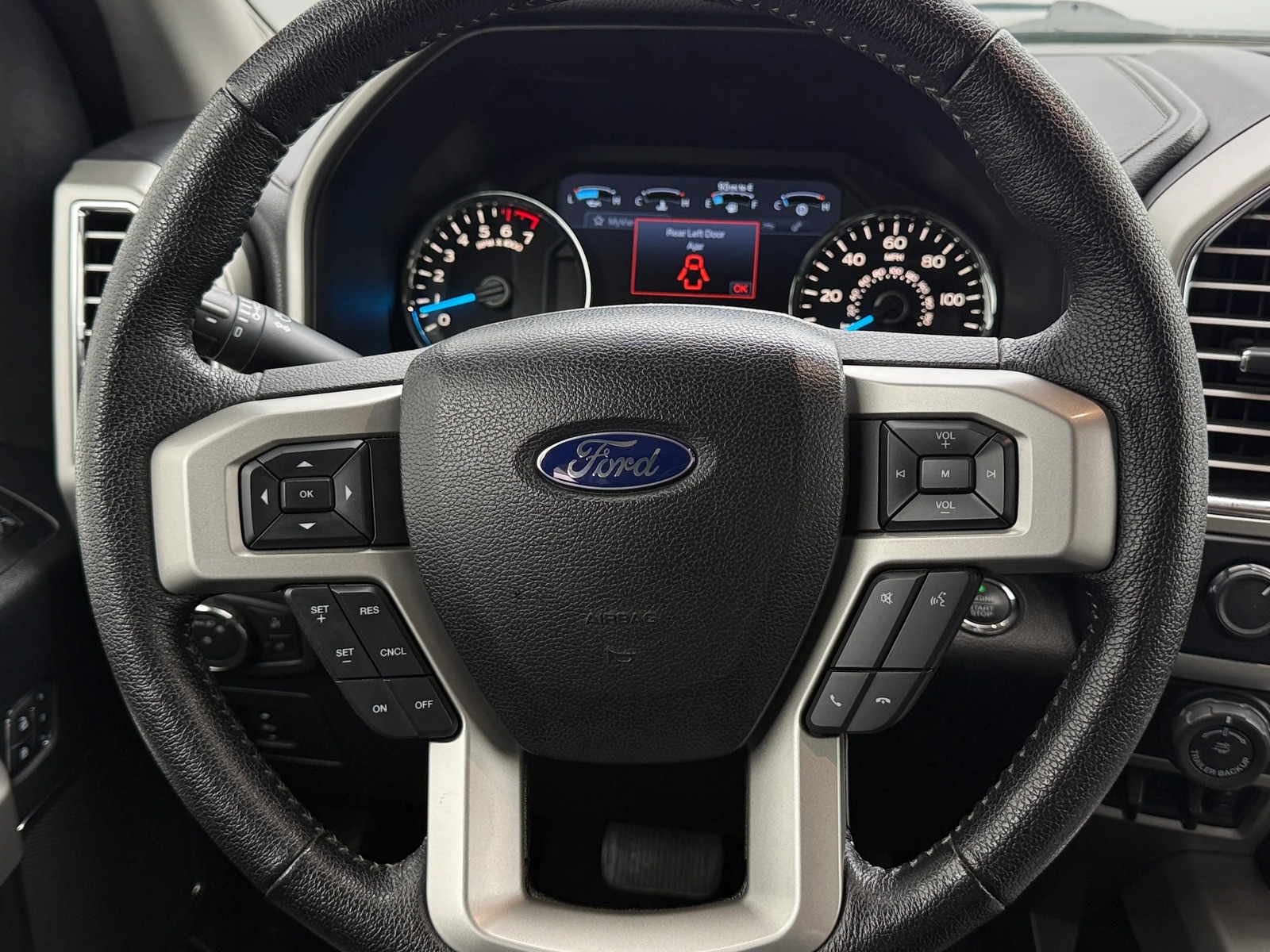 Thumbnail: 2016 Ford Econoline - 4