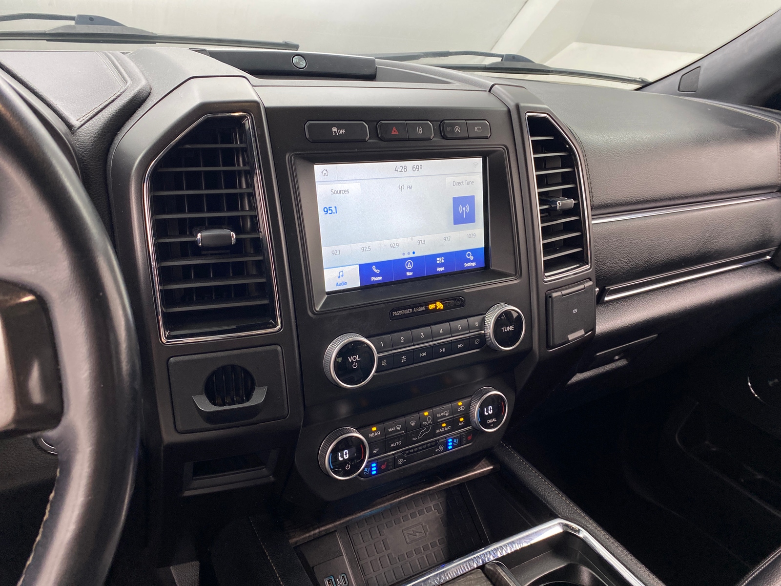 Thumbnail: 2021 Ford Expedition - 3