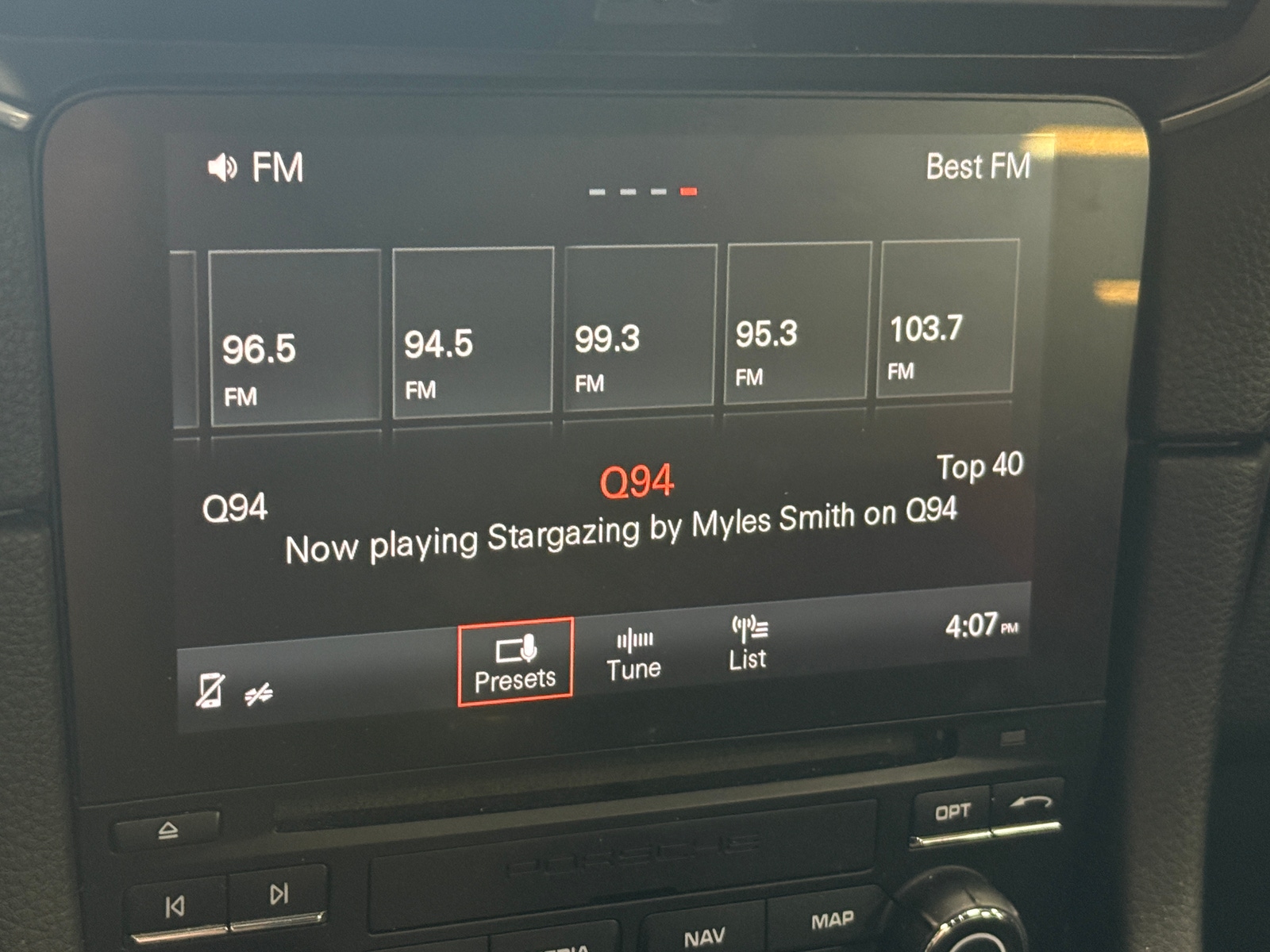 Thumbnail: 2017 Porsche 911 - 3