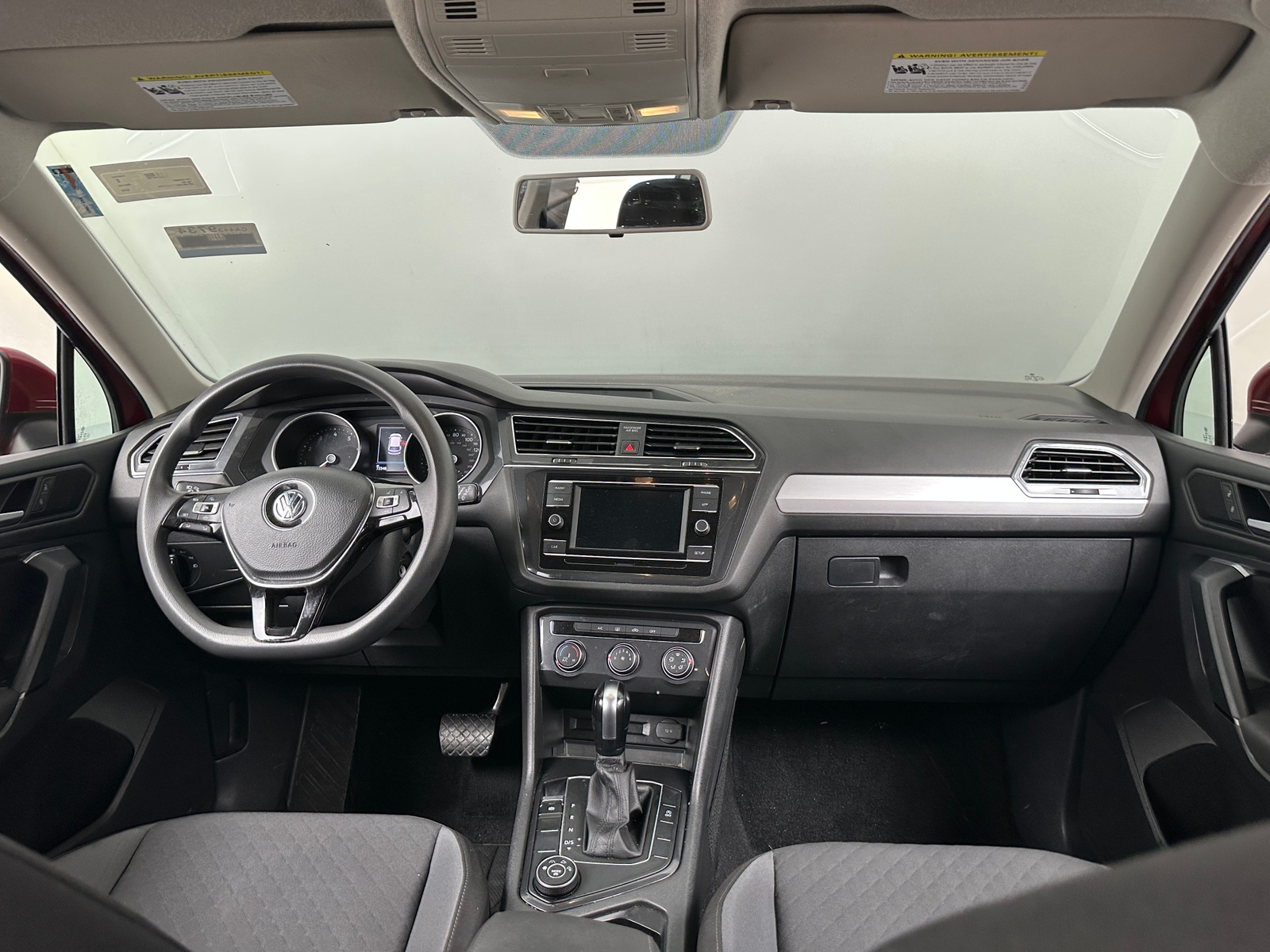 Thumbnail: 2019 Volkswagen Tiguan - 3