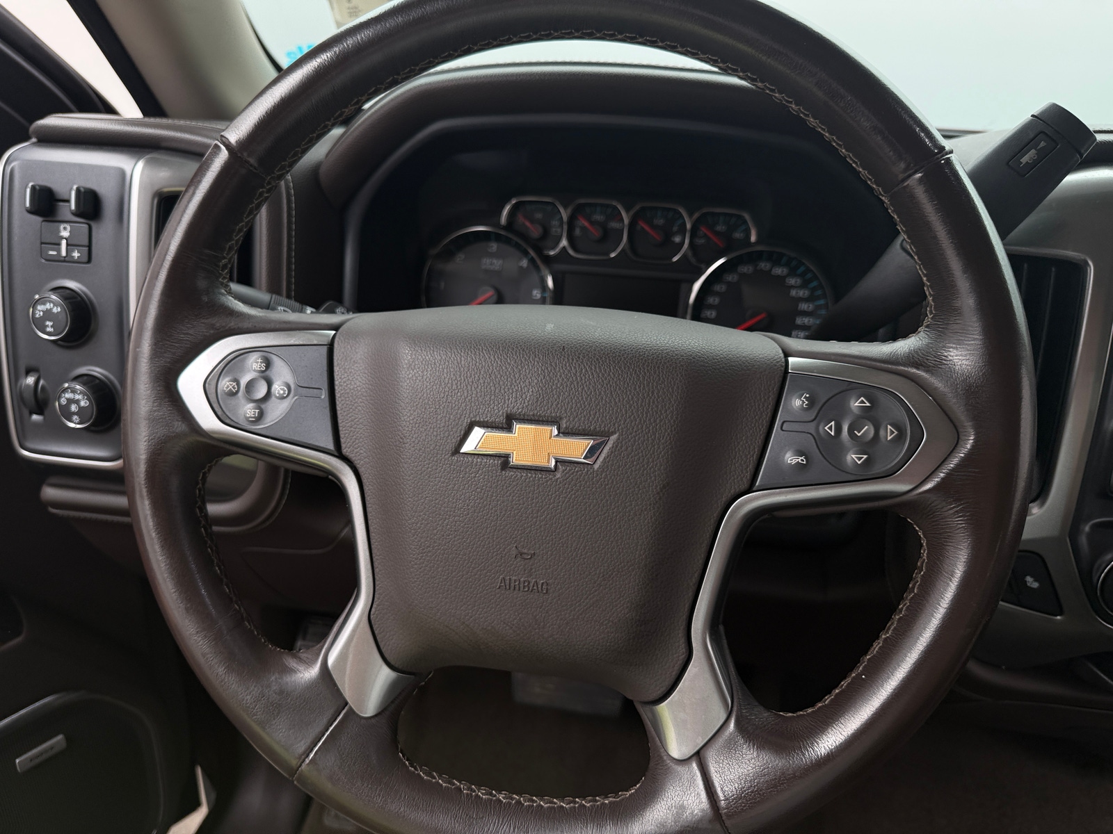 Thumbnail: 2018 Chevrolet Silverado 1500 - 4