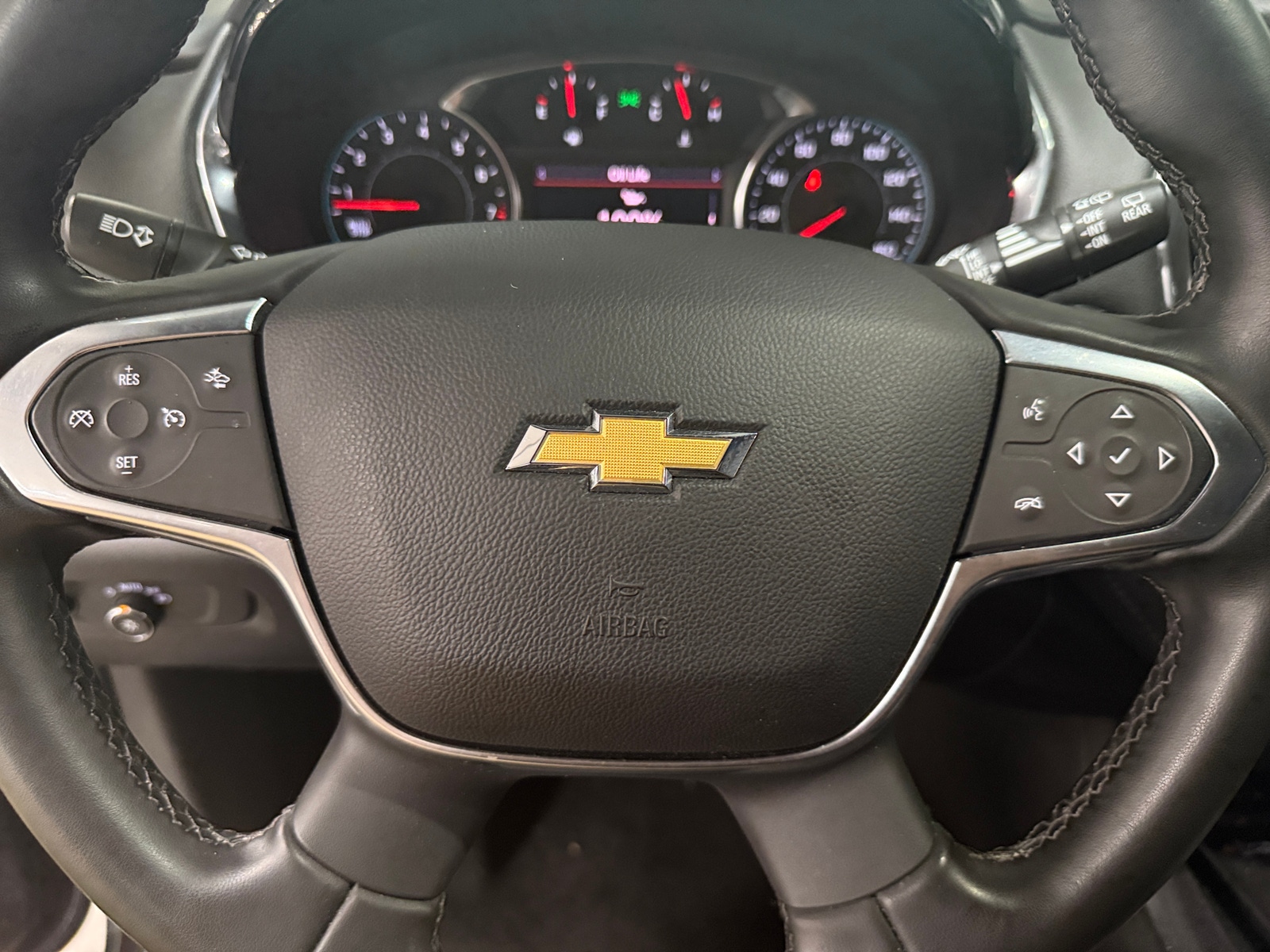 Thumbnail: 2023 Chevrolet Traverse - 5