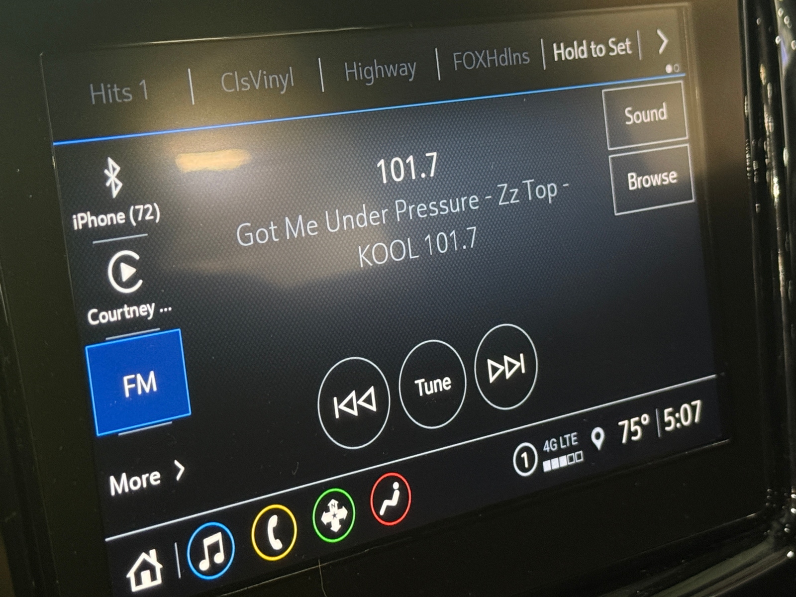 Thumbnail: 2023 Chevrolet Traverse - 4