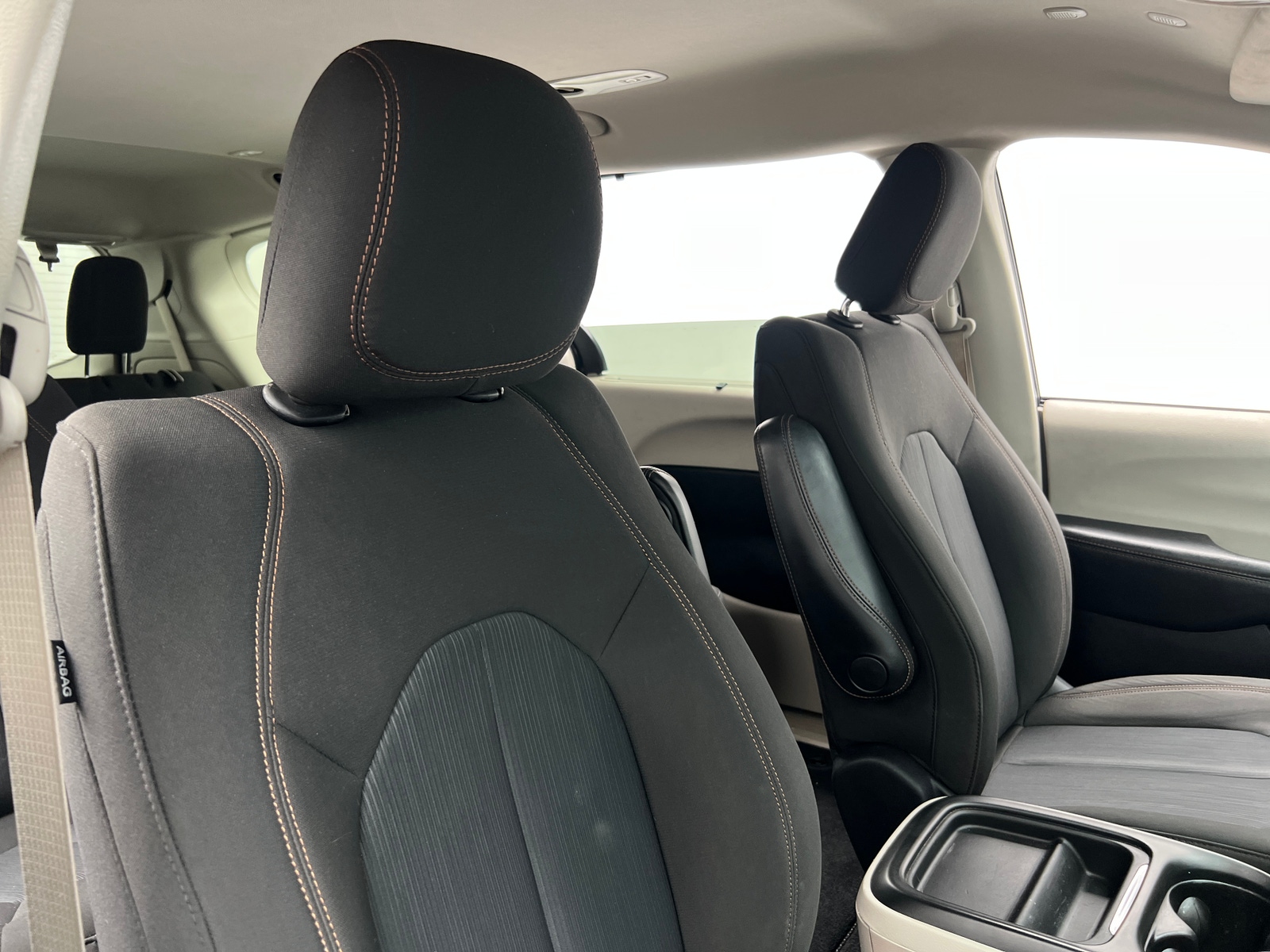 Thumbnail: 2020 Chrysler Pacifica - 2