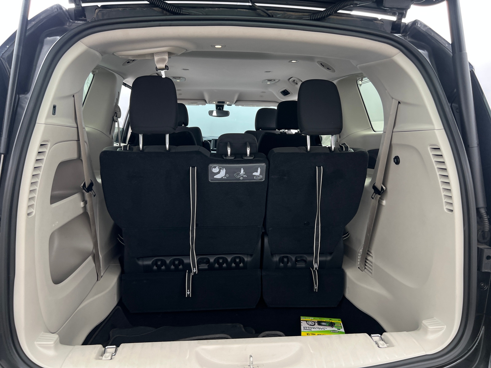 Thumbnail: 2020 Chrysler Pacifica - 7