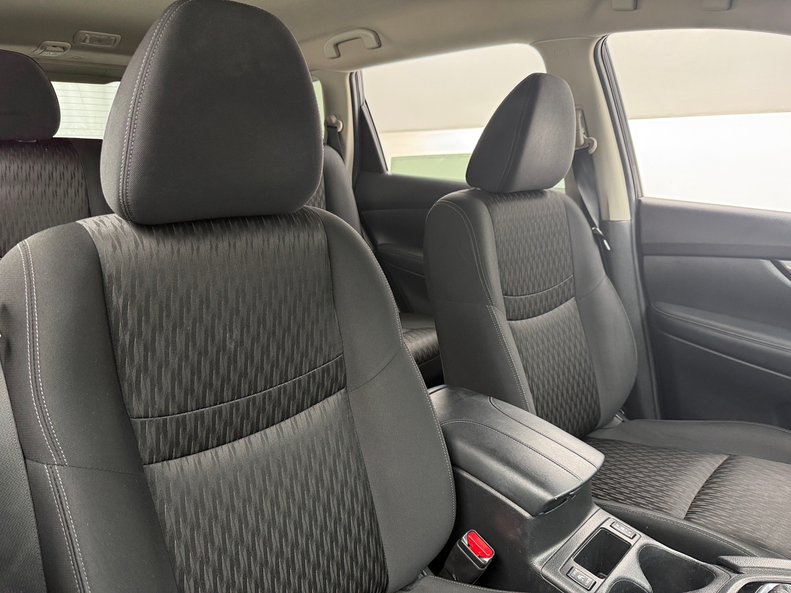 Thumbnail: 2018 Nissan Rogue - 2