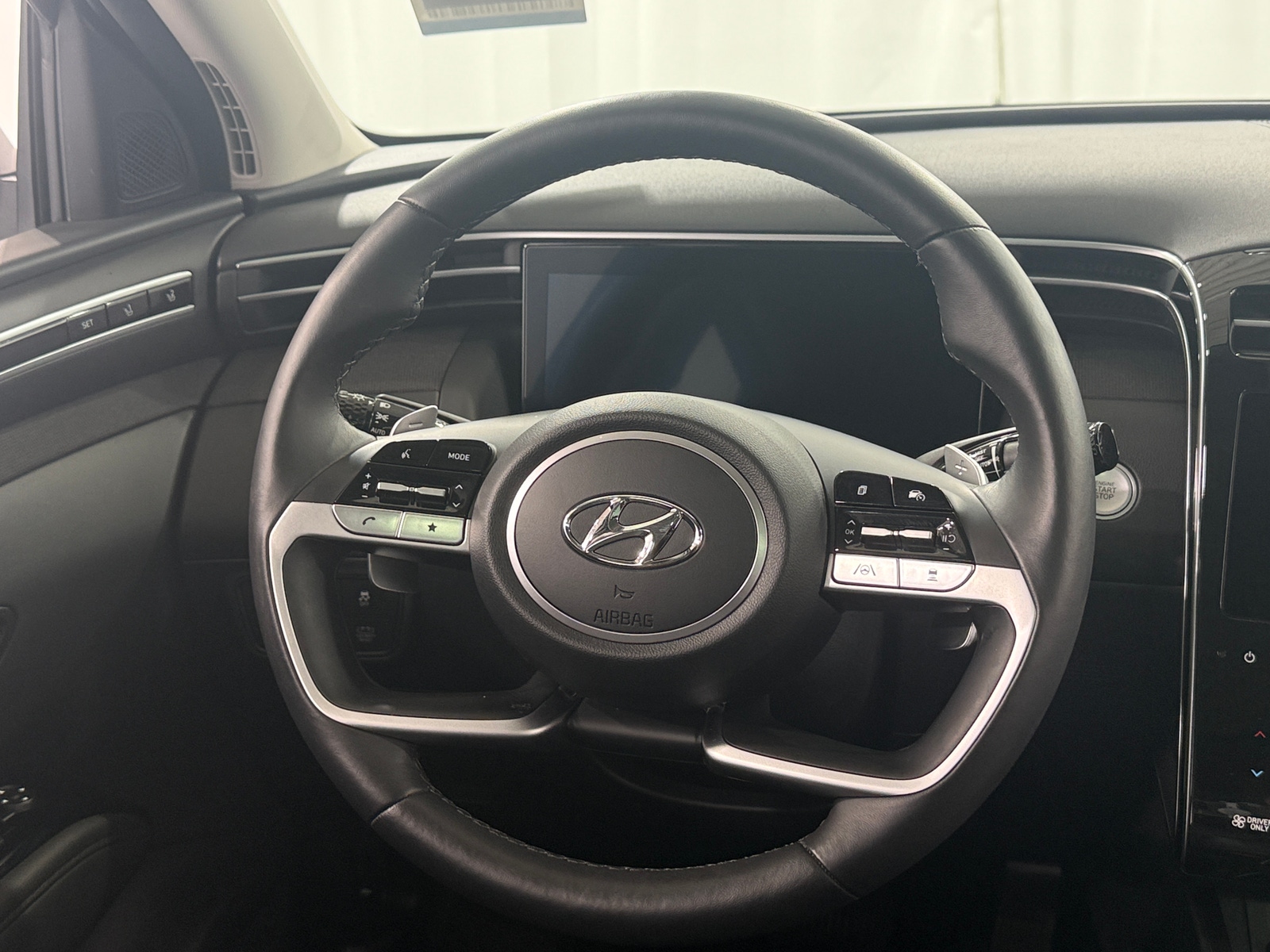 Thumbnail: 2024 Hyundai Tucson - 4