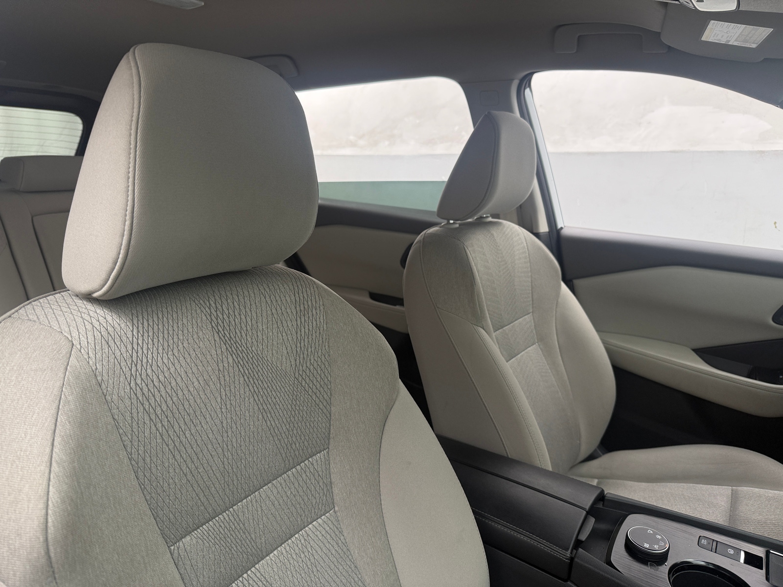 Thumbnail: 2025 Nissan Rogue - 2