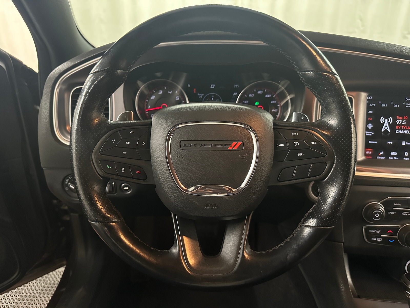 Thumbnail: 2021 Dodge Charger - 5